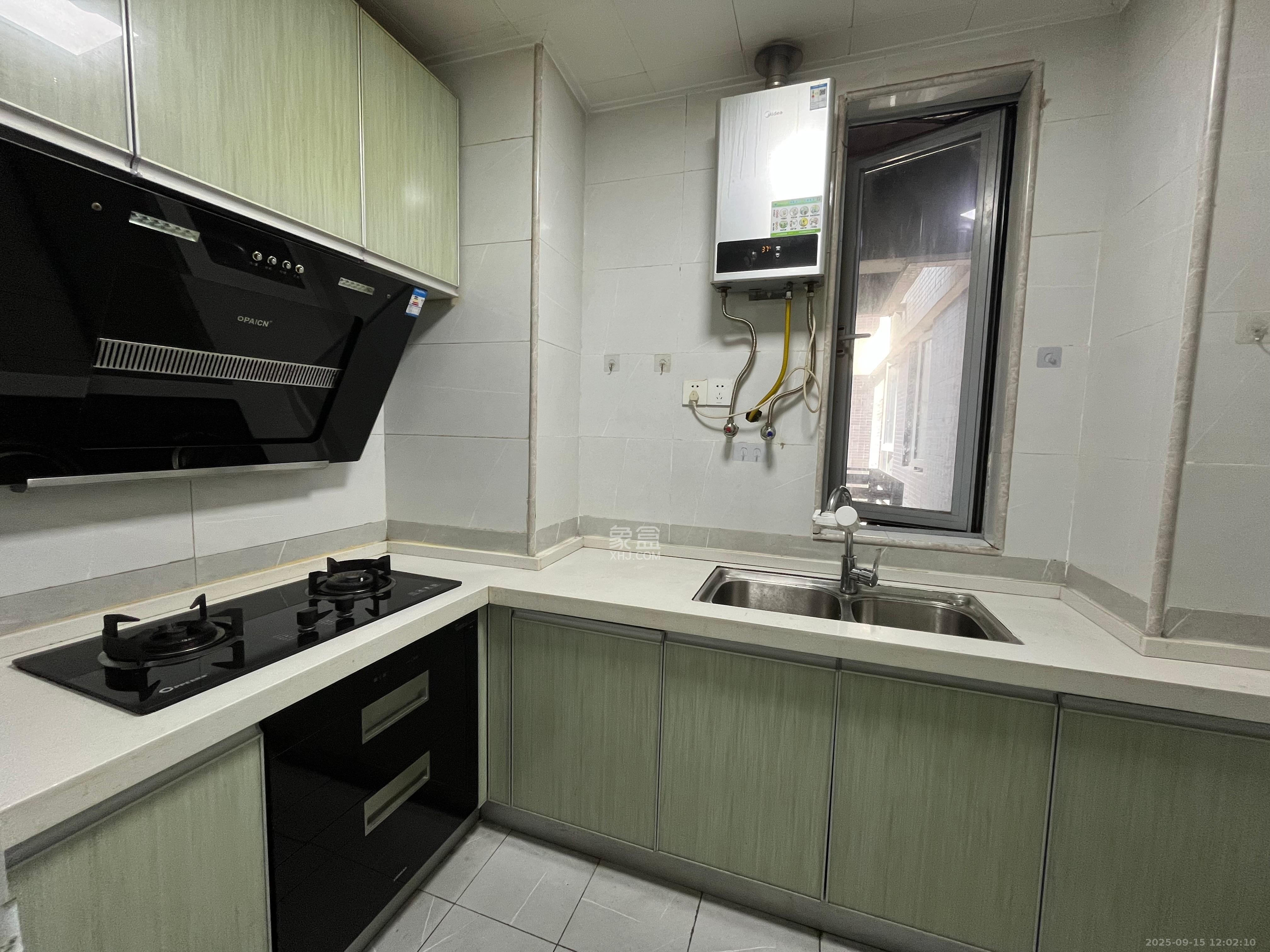 保利天禧D区 3室2厅1卫 3400.0元/月 保利天禧D区 3室2厅1卫 3400.0元/月室内图