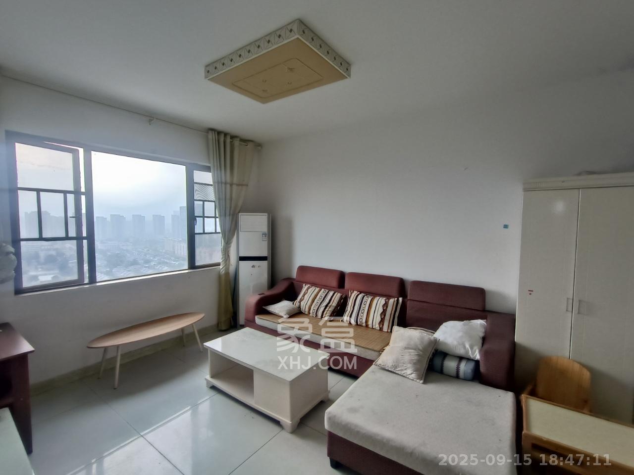 万里时代  2室1厅1卫    2000.0元/月室内图