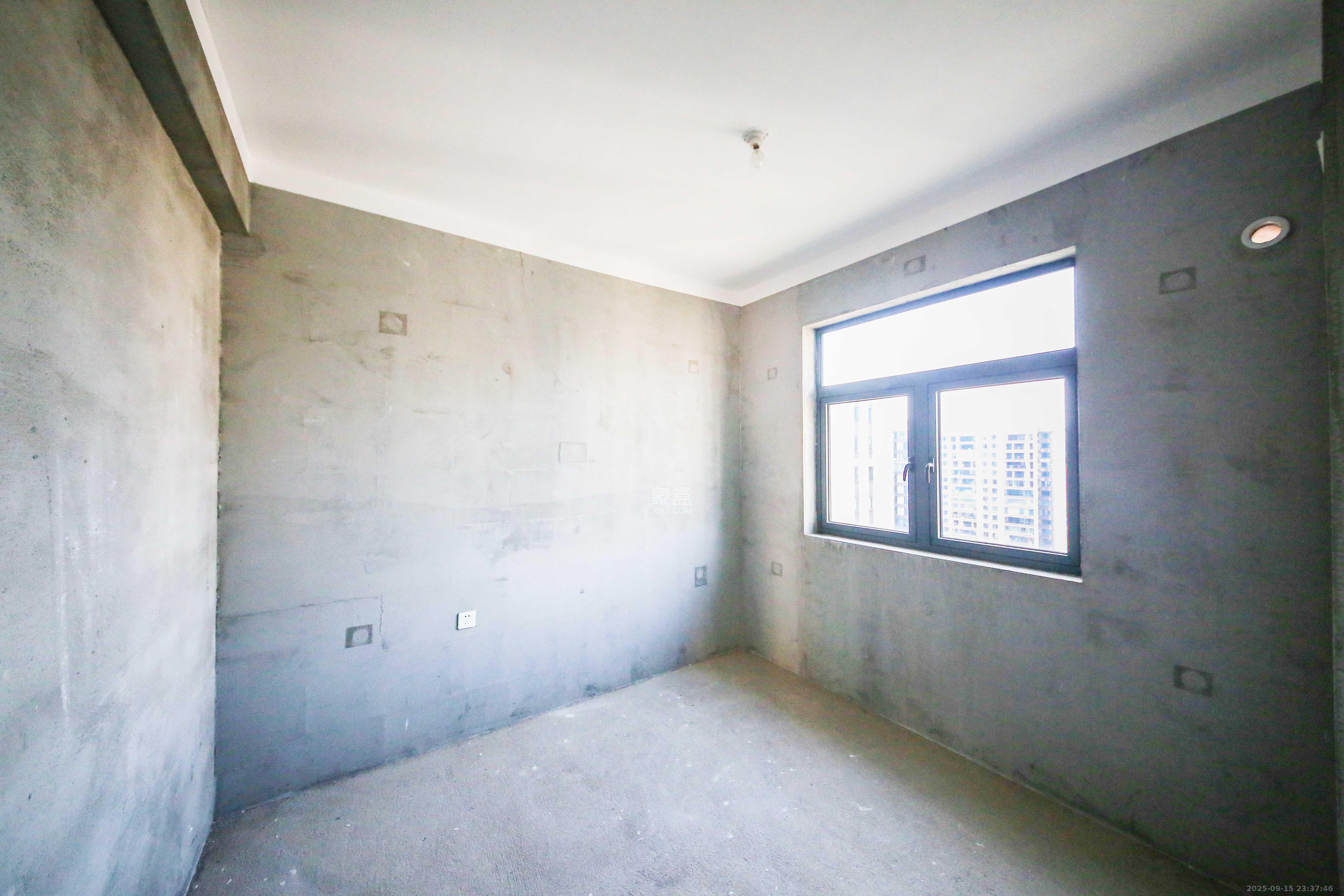 中建钰和城  4室2厅2卫    165.0万卧室