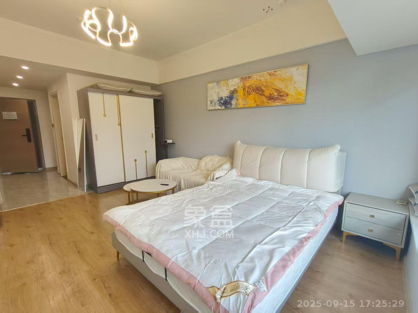 中交广场公寓 1室1厅1卫 1700.0元/月 中交广场公寓 1室1厅1卫 1700.0元/月室内图