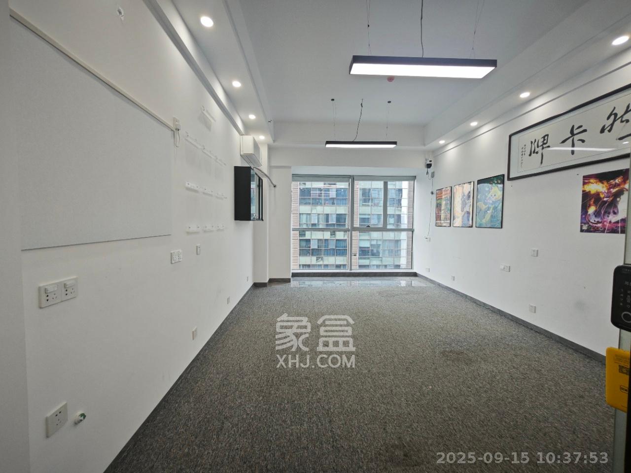 奥克斯滨仕花园(奥克斯洋湖广场/奥克斯中心)  1室1厅1卫    2200.0元/月 奥克斯滨仕花园(奥克斯洋湖广场/奥克斯中心)  1室1厅1卫    2200.0元/月