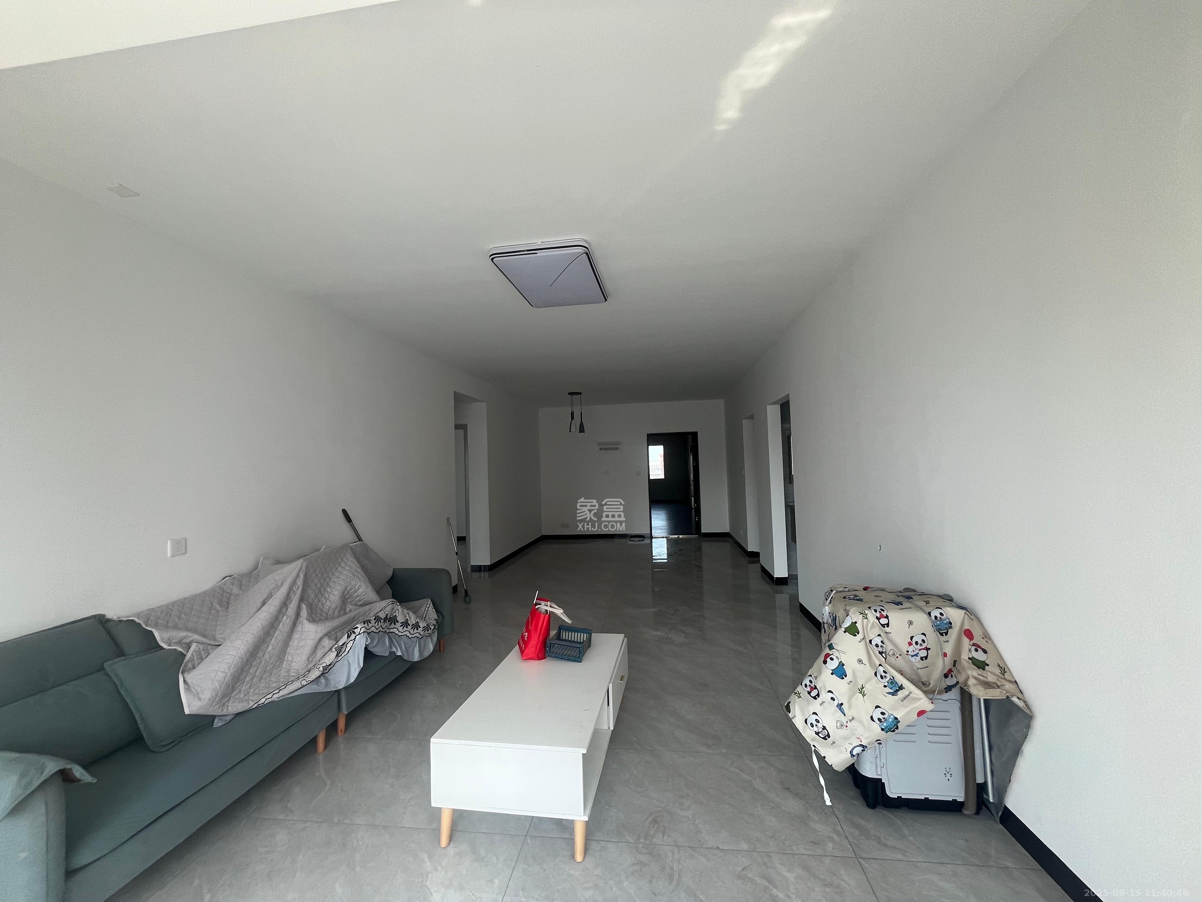 唐桂家园  3室2厅2卫   3000.00元/月