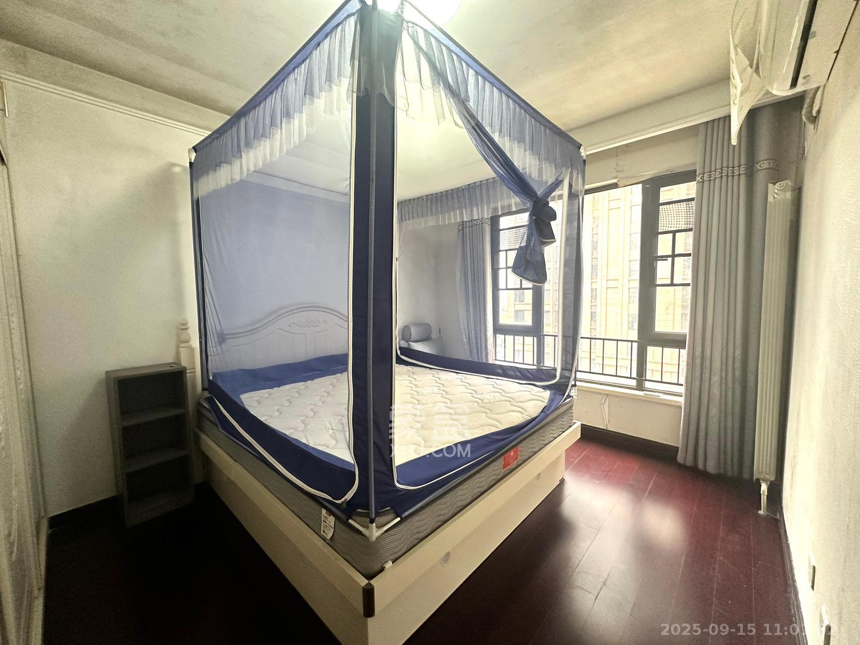 中海国际二期 3室2厅2卫 1900.0元/月 中海国际二期 3室2厅2卫 1900.0元/月室内图