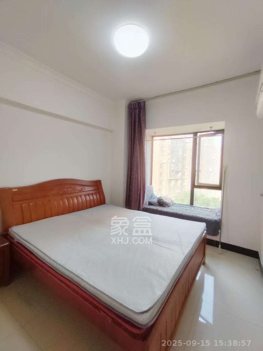 绿地公馆（绿地名邸）  1室1厅1卫    1300.0元/月室内图