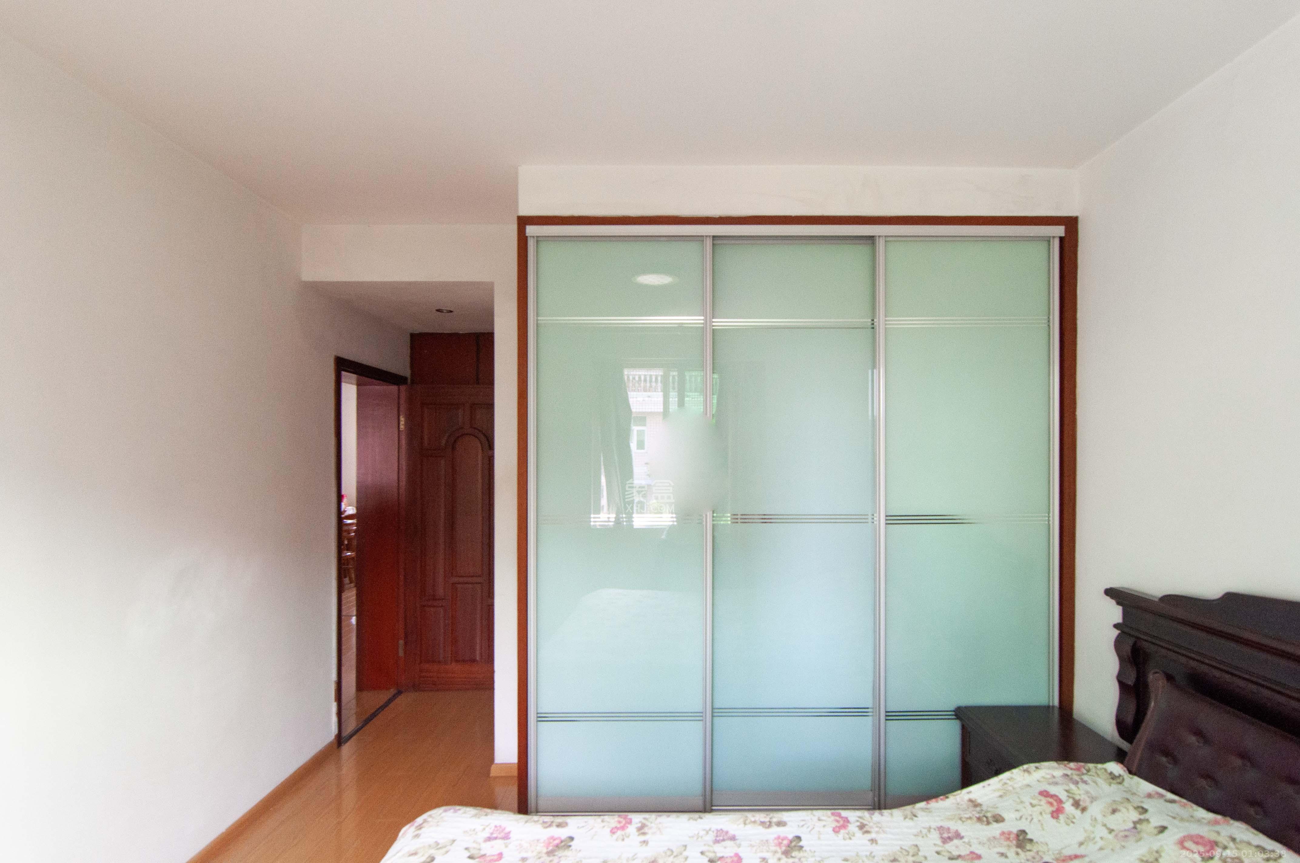 广厦新苑  4室2厅2卫    138.0万其他