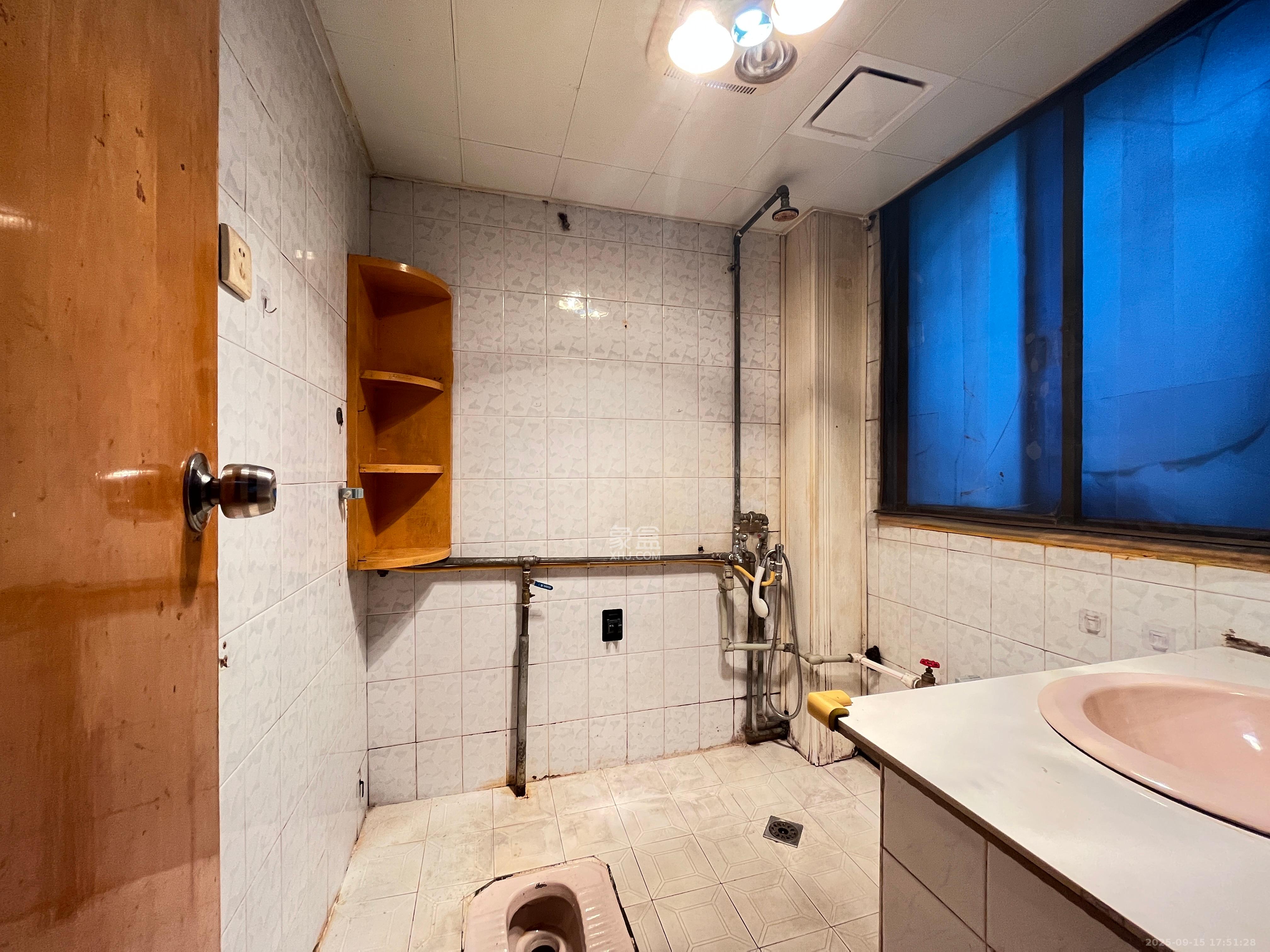 邮电新村  2室2厅1卫    1600.0元/月室内图