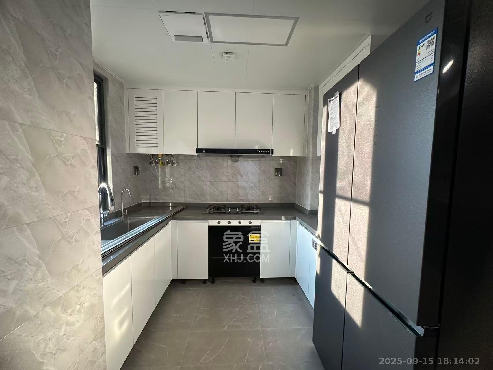 金茂越秀雨花金茂智慧科学城 4室2厅2卫 4000.0元/月 金茂越秀雨花金茂智慧科学城 4室2厅2卫 4000.0元/月室内图