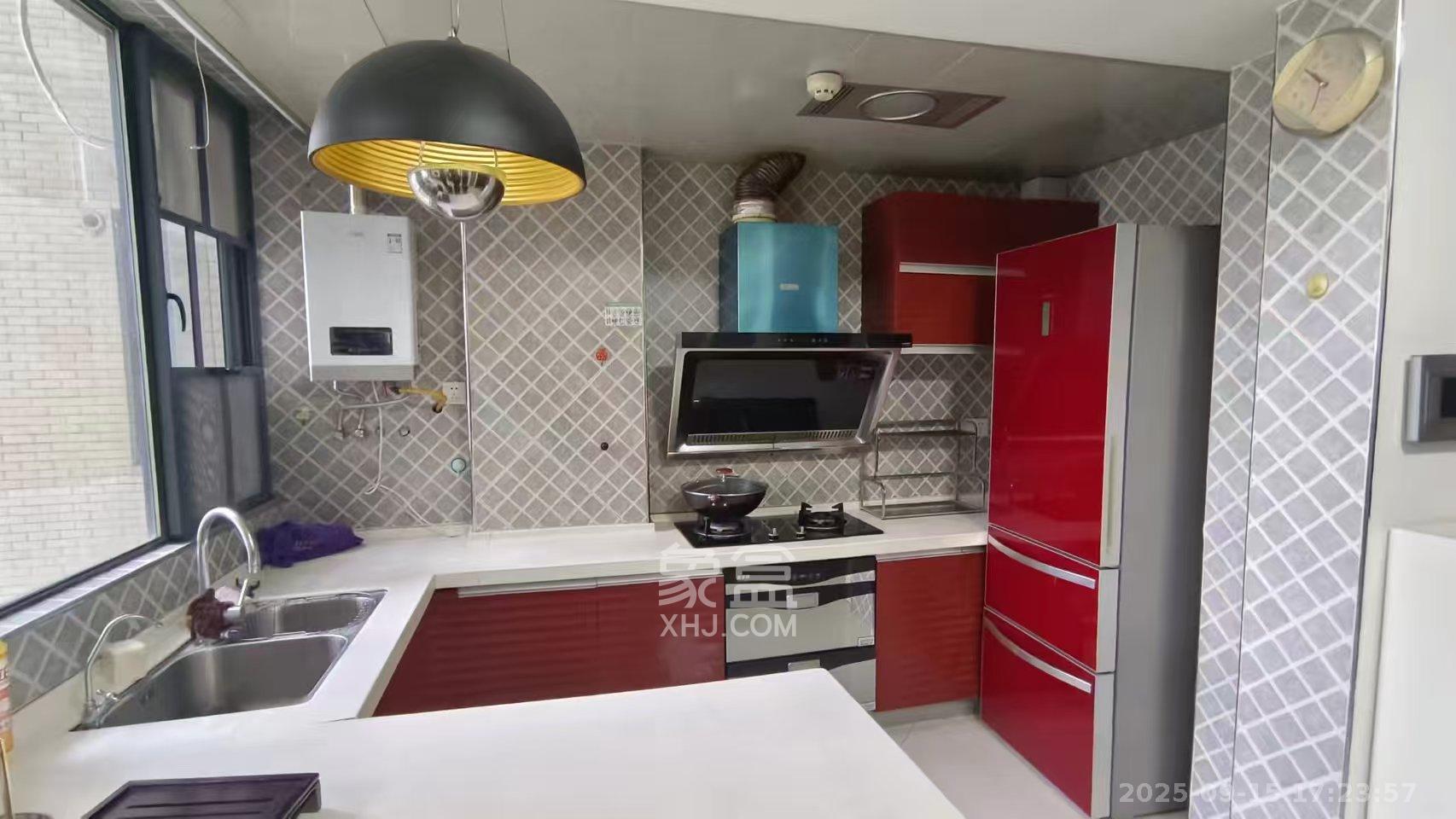 上东辛顿公寓  2室1厅1卫    2200.0元/月室内图