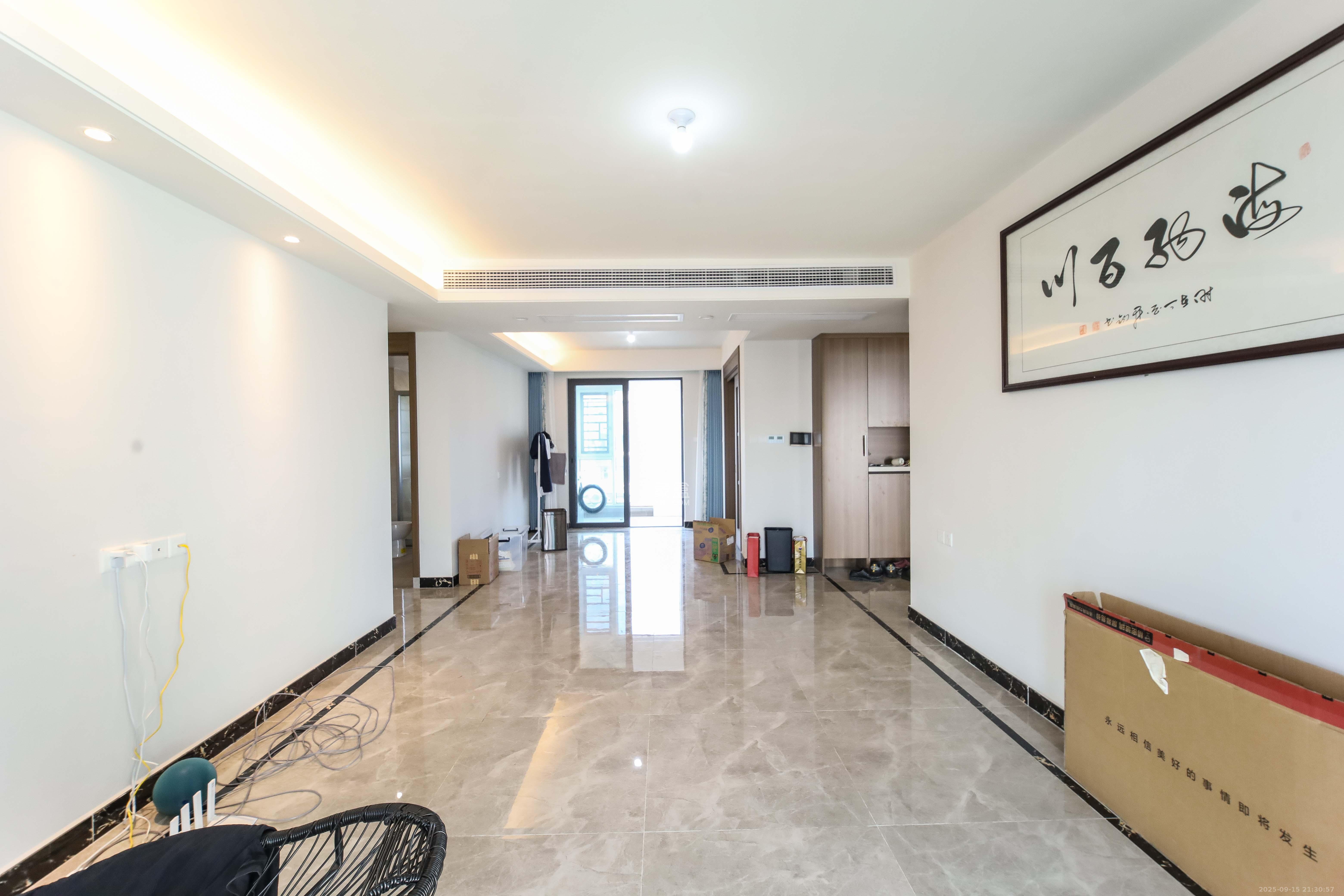 保利中环广场(保利中悦苑)  4室2厅2卫    185.0万 保利中环广场(保利中悦苑)  4室2厅2卫    185.0万