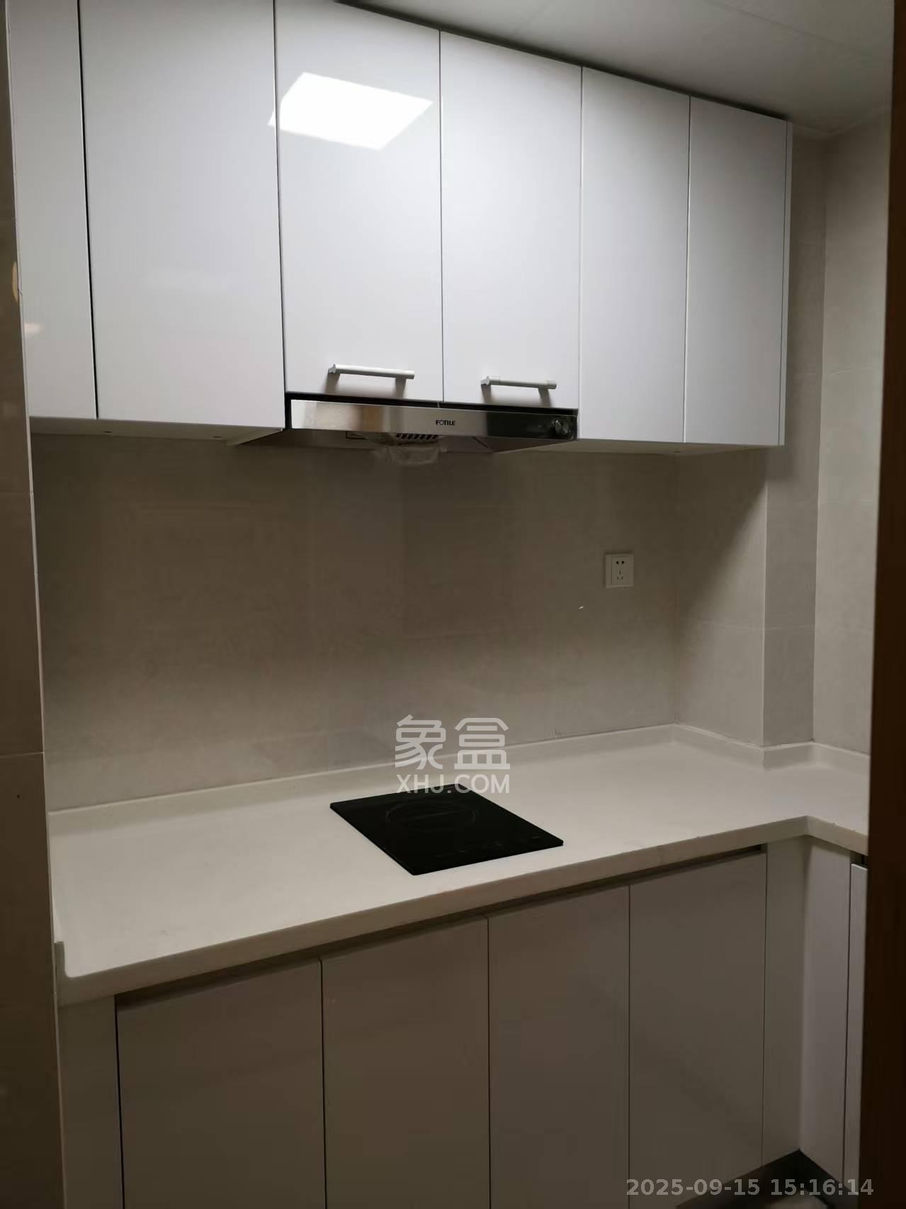 中海新城熙岸（中信新城五期）  1室1厅1卫    1600.0元/月室内图