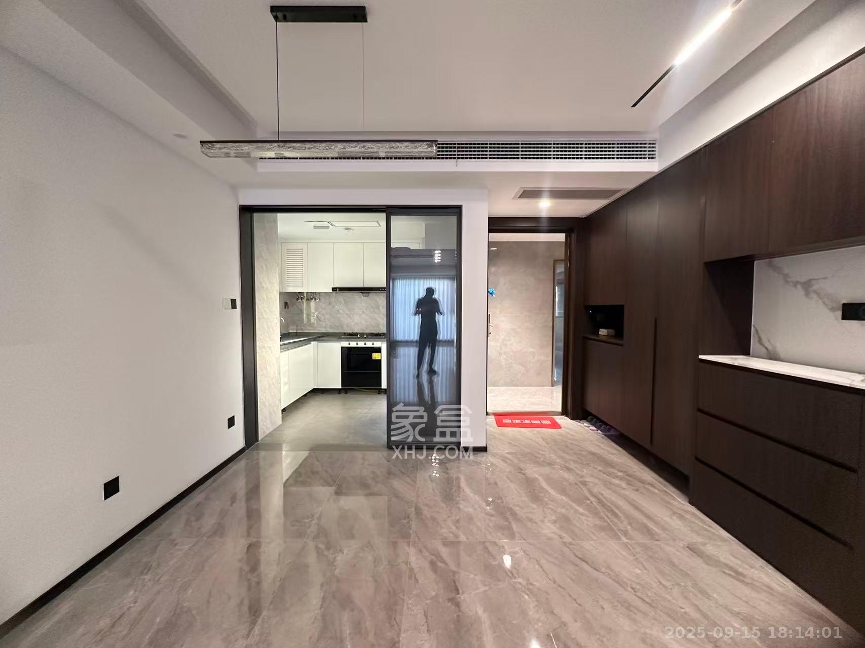 金茂越秀雨花金茂智慧科学城 4室2厅2卫 4000.0元/月 金茂越秀雨花金茂智慧科学城 4室2厅2卫 4000.0元/月室内图