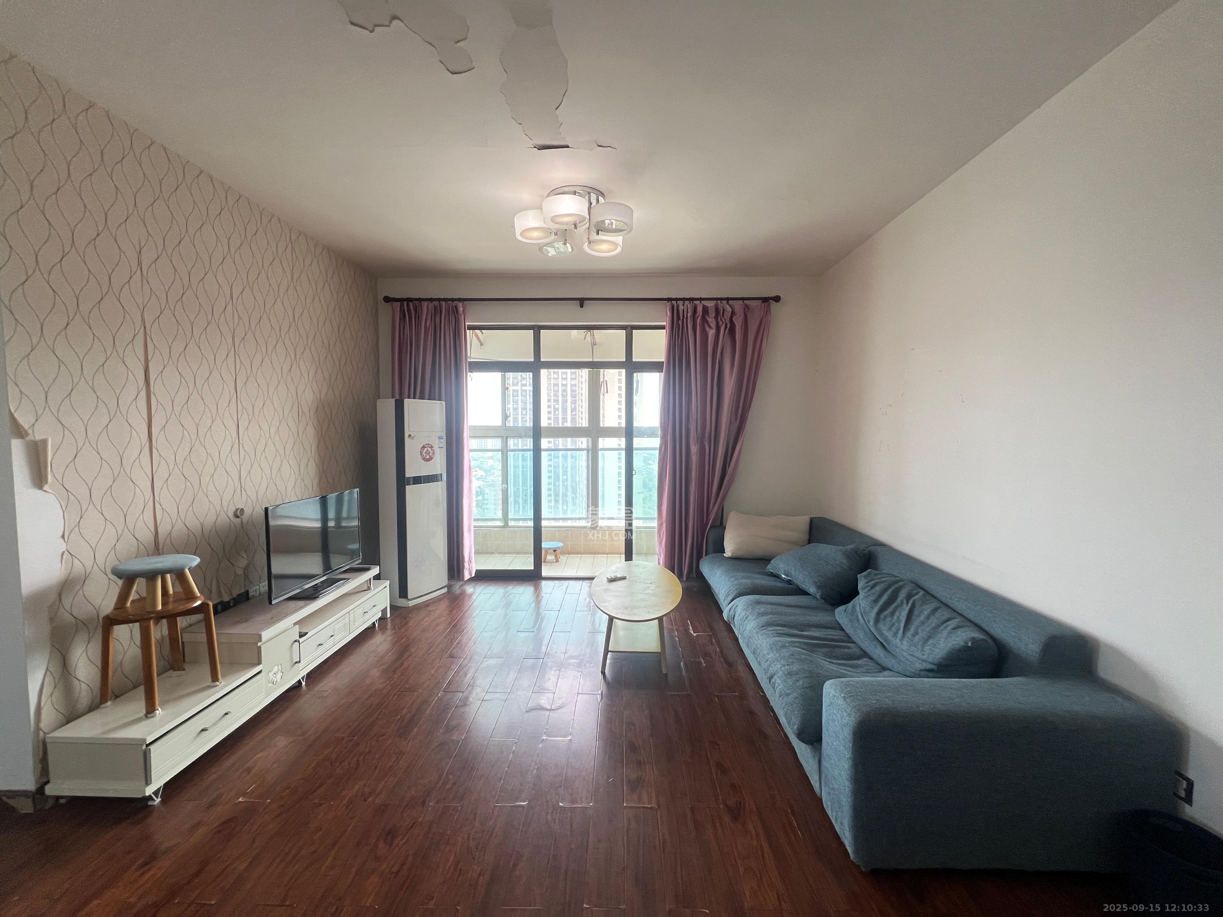 公园西郡 2室1厅1卫 2800.0元/月 公园西郡 2室1厅1卫 2800.0元/月室内图