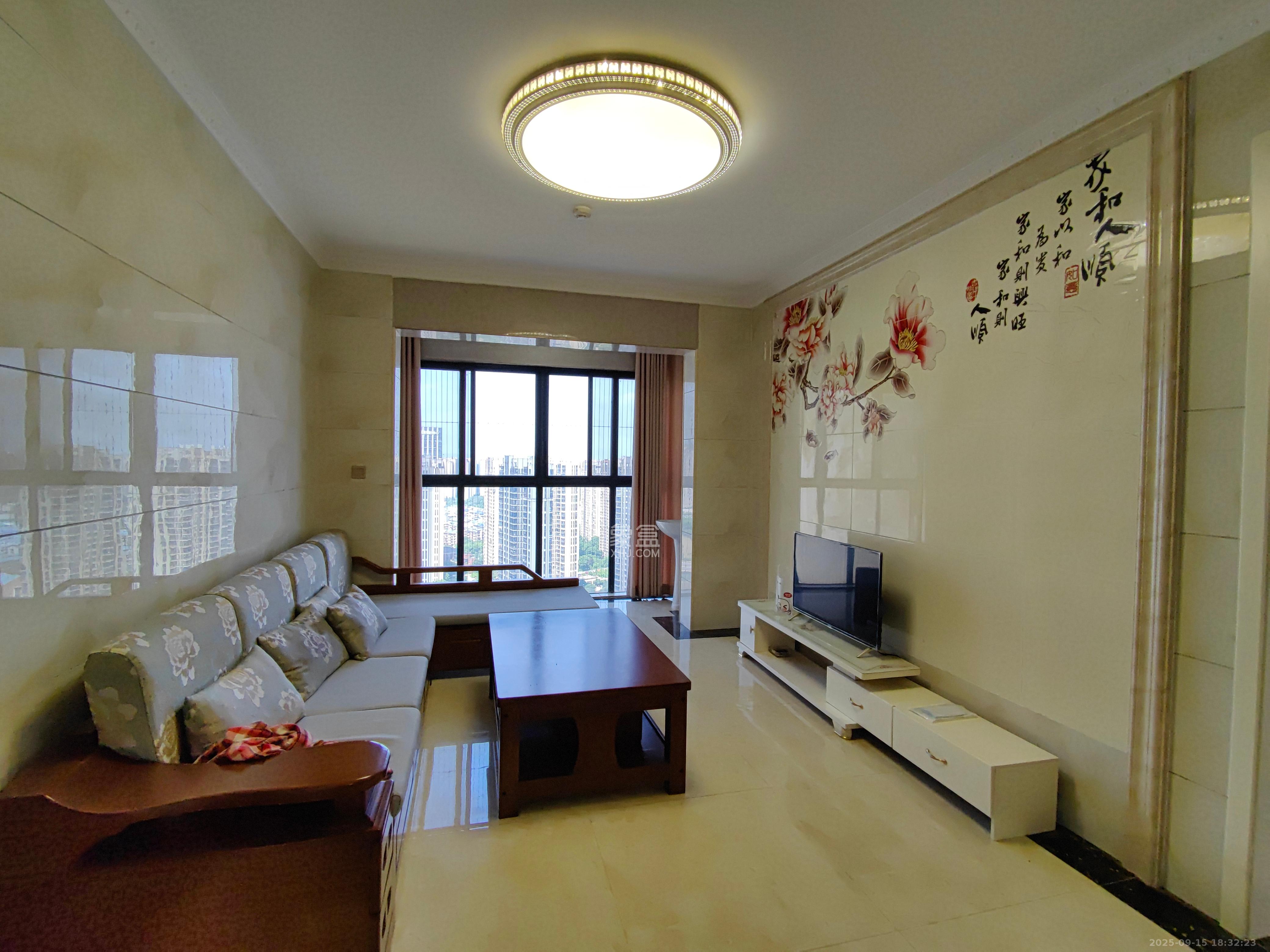中建梅溪湖中心  3室2厅1卫   2900.00元/月