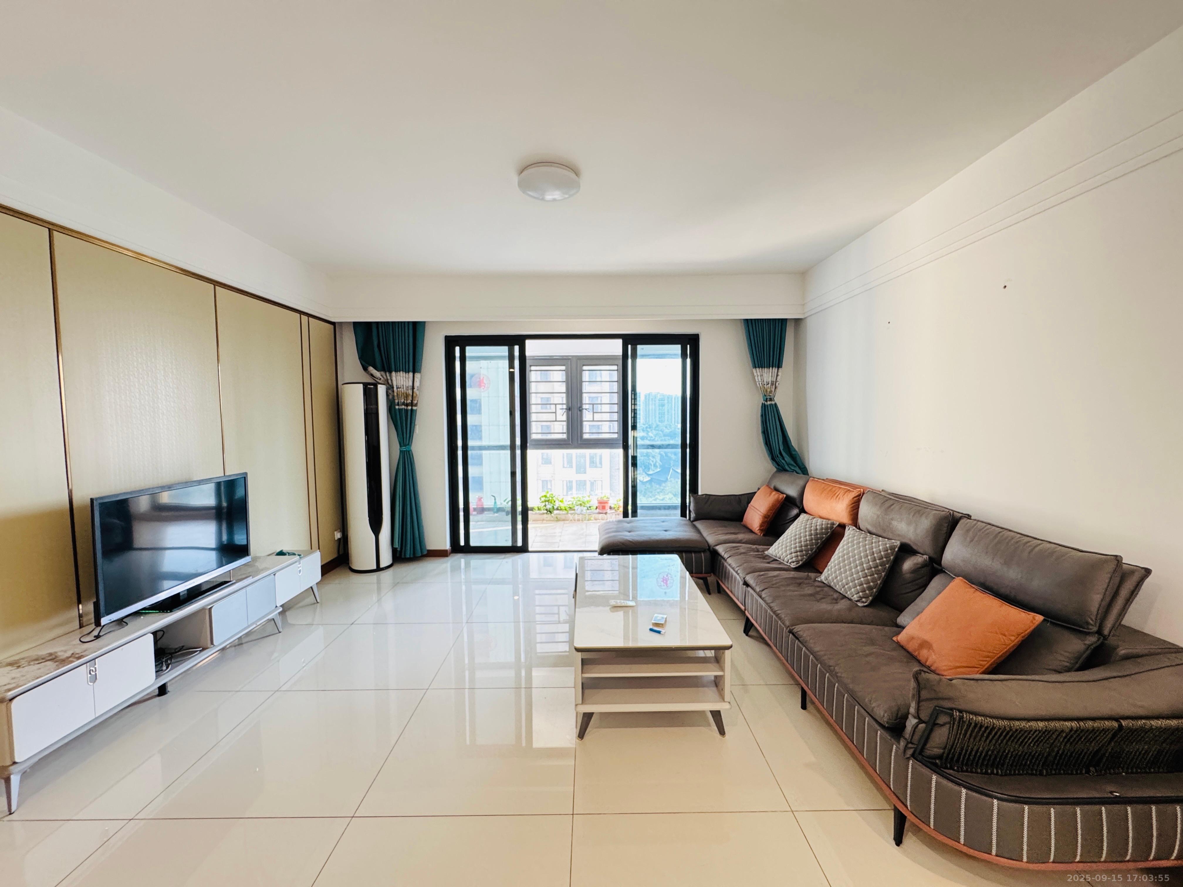 君合天玺 4室2厅2卫 4500.0元/月 君合天玺 4室2厅2卫 4500.0元/月室内图