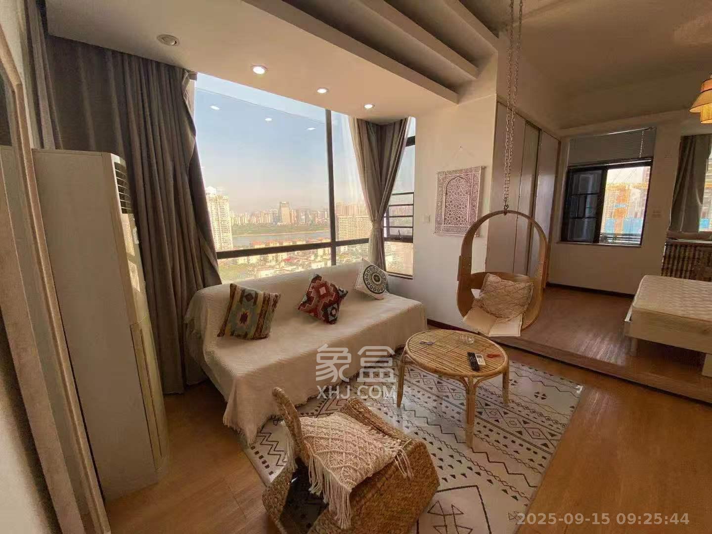 YO领域(领御大厦) 1室1厅1卫 1900.0元/月 YO领域(领御大厦) 1室1厅1卫 1900.0元/月室内图