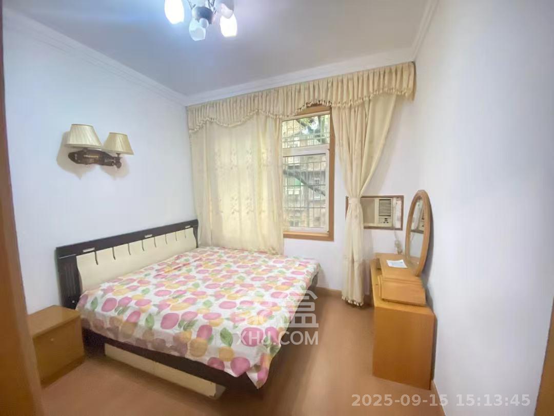 湘农桥社区  3室2厅2卫    2000.0元/月室内图