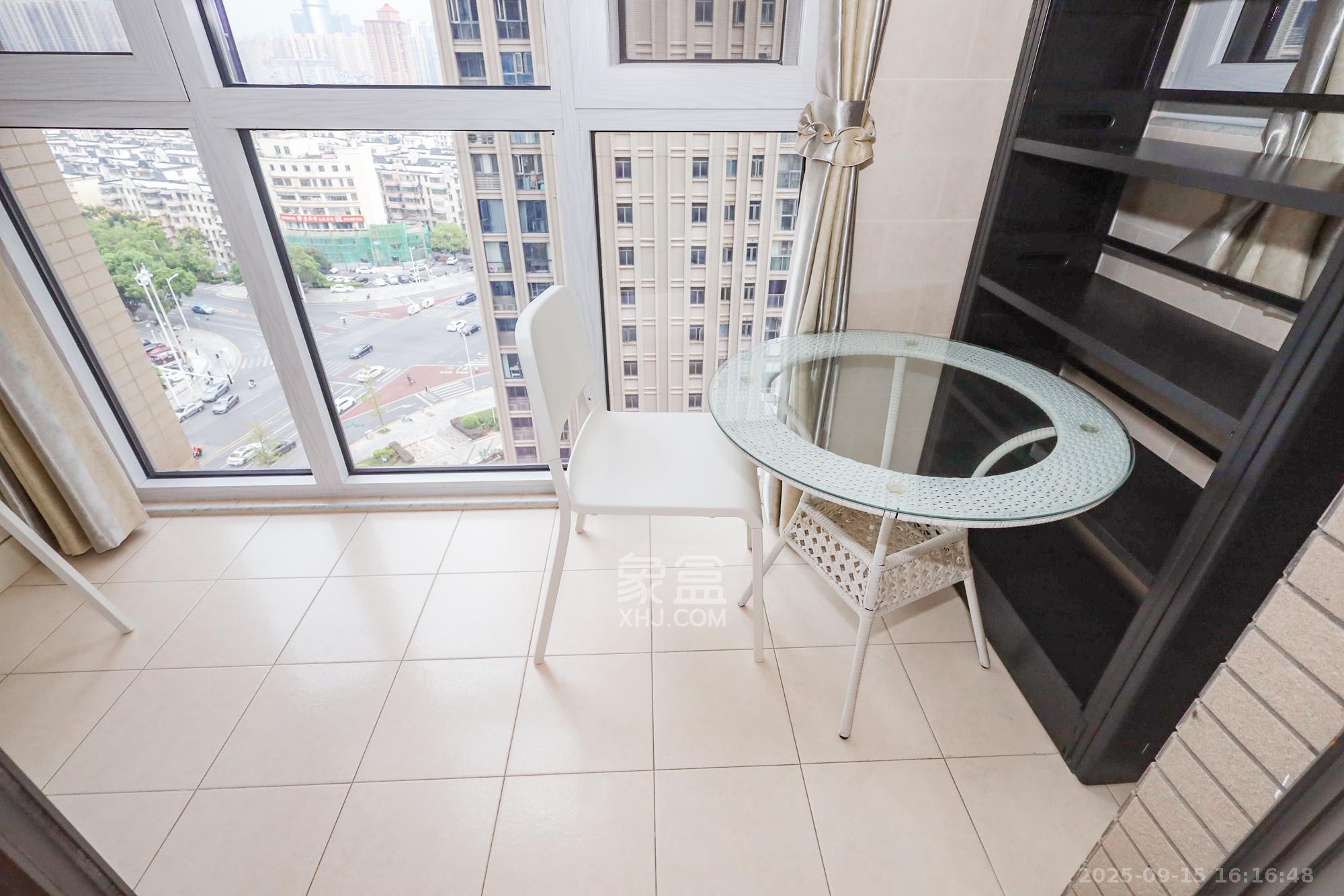 八方小区C区  3室2厅1卫    330.0万 八方小区C区  3室2厅1卫    330.0万其他