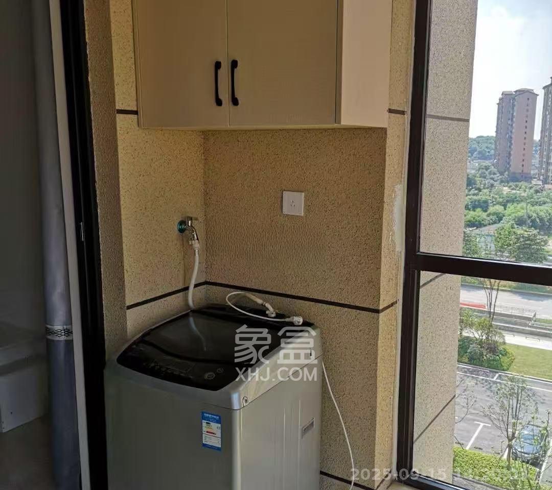 中海新城熙岸(中信新城五期) 1室1厅1卫 1600.0元/月 中海新城熙岸(中信新城五期) 1室1厅1卫 1600.0元/月室内图