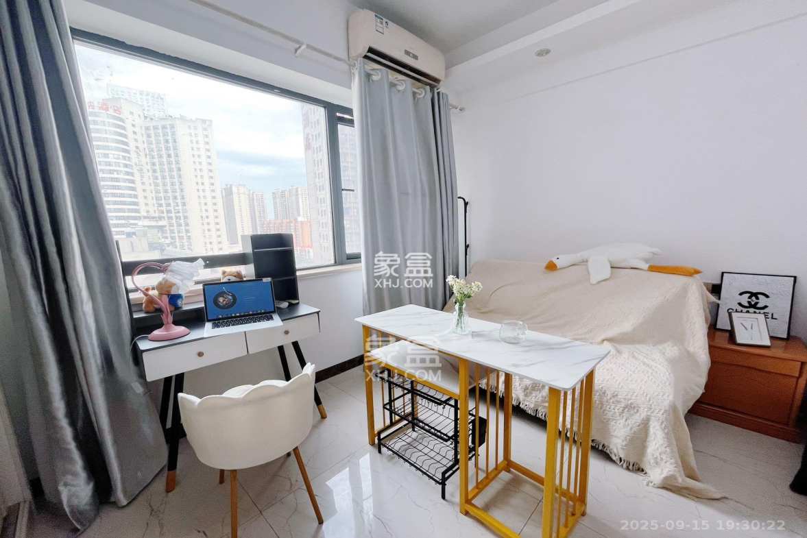 众东国际 1室1厅1卫 1900.0元/月 众东国际 1室1厅1卫 1900.0元/月室内图