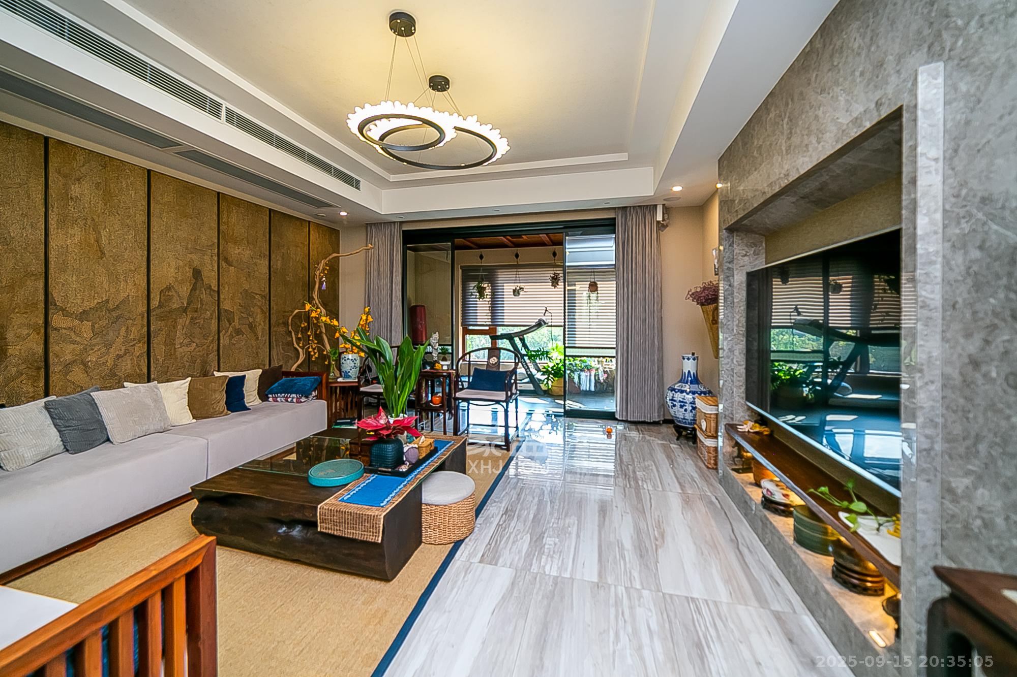 中建江山壹号  4室2厅3卫    728.0万 中建江山壹号  4室2厅3卫    728.0万