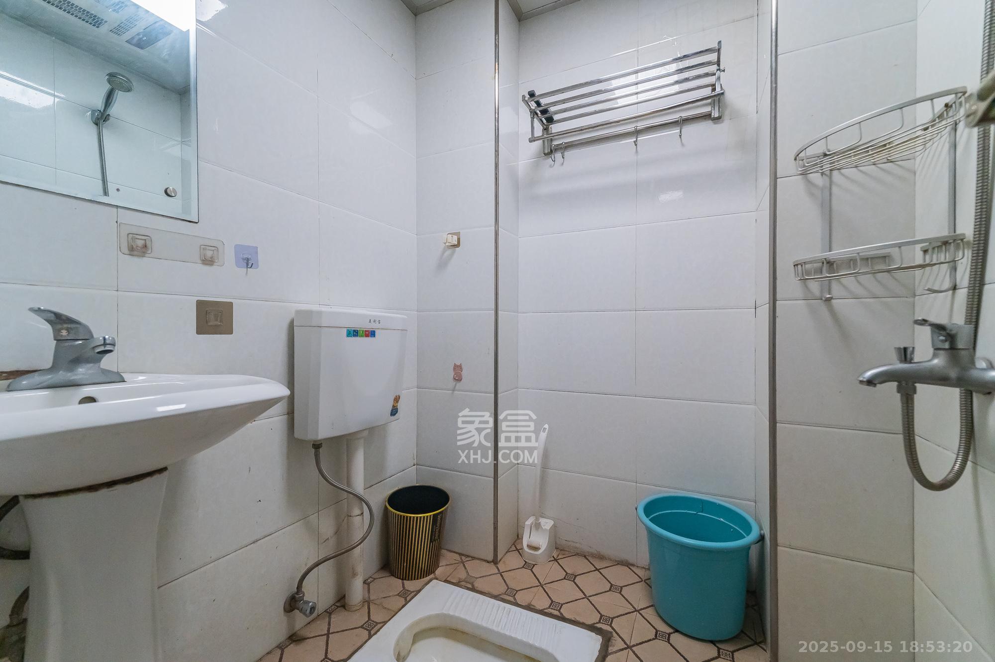 圆梦康乐城 1室1厅1卫 29.0万 圆梦康乐城 1室1厅1卫 29.0万卫生间