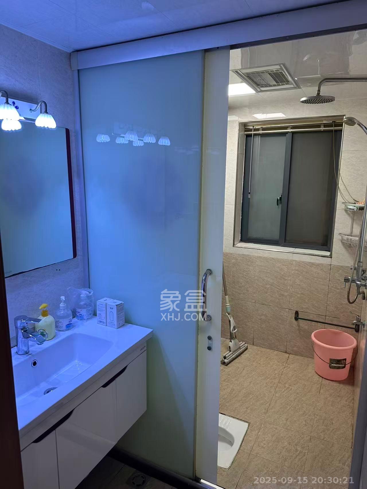 钱隆首府(福晟御园)  3室1厅2卫    3200.0元/月室内图