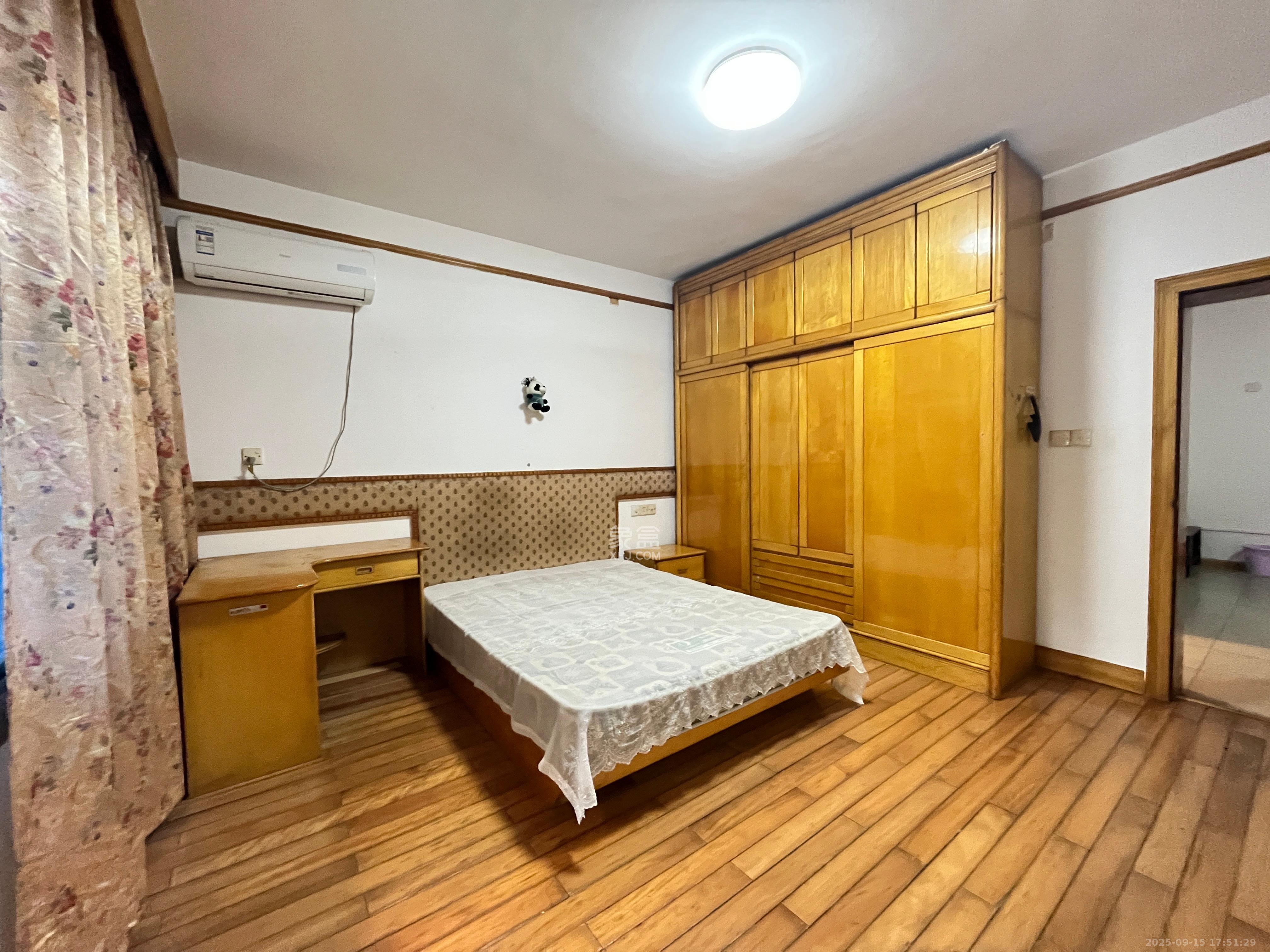 邮电新村  2室2厅1卫    1600.0元/月室内图