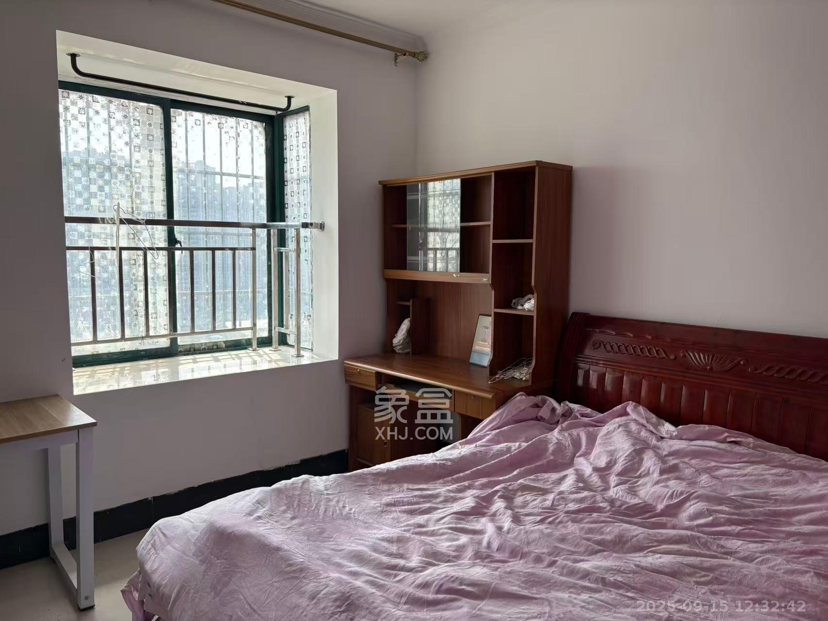 盛德碧瑞庭  3室2厅2卫    2200.0元/月室内图