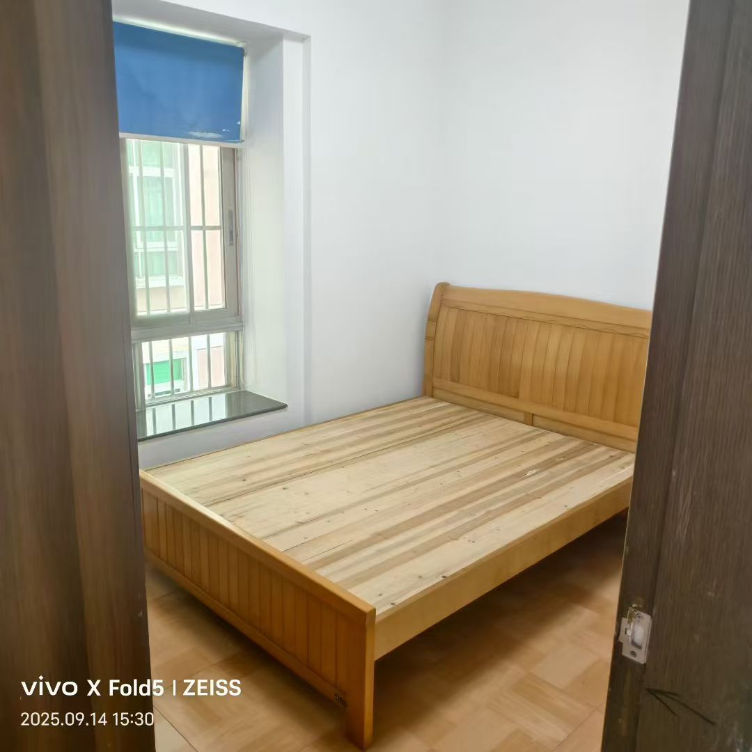 高路华小区 3室2厅2卫 125.0万 高路华小区 3室2厅2卫 125.0万室内图