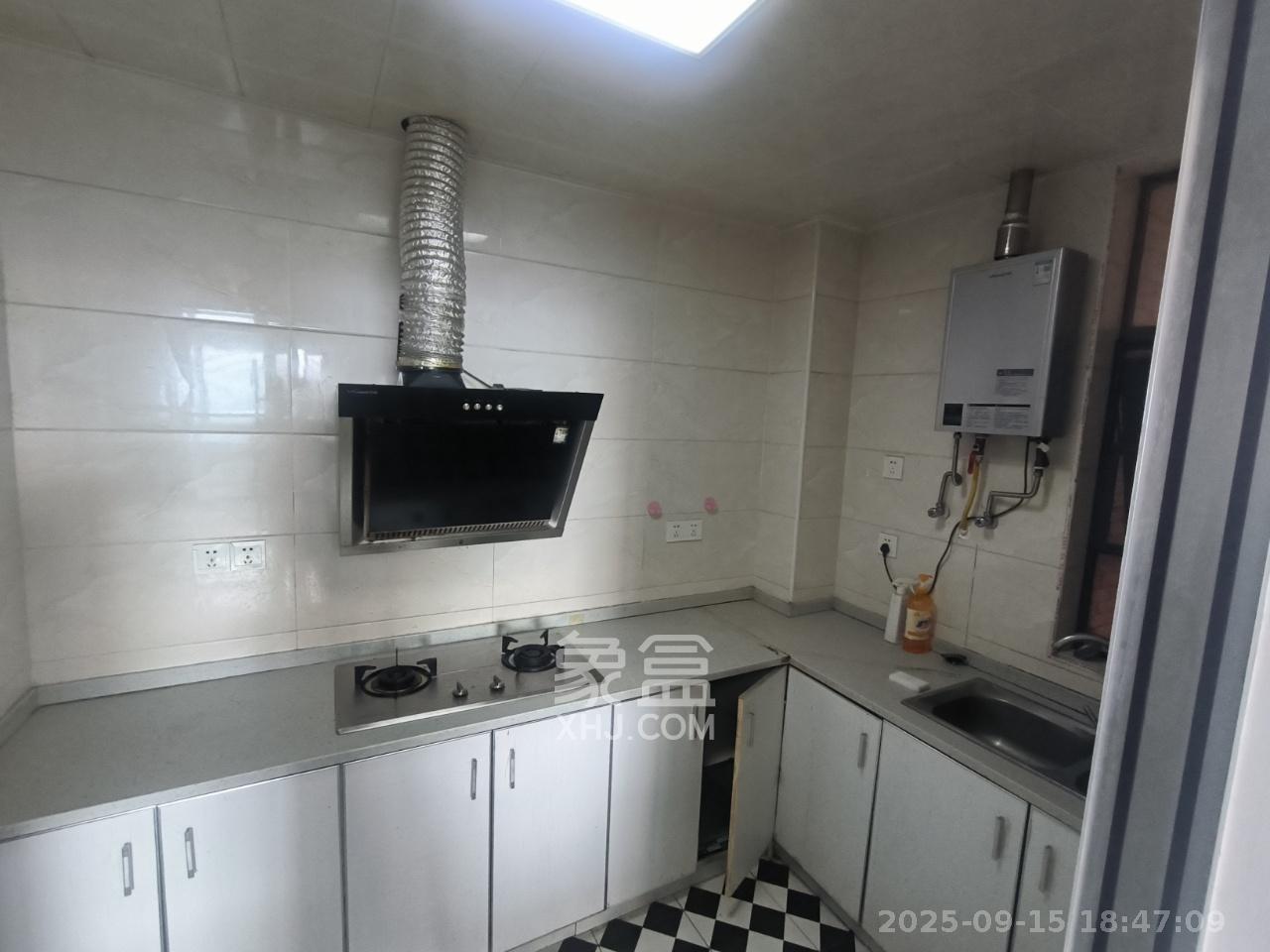 万里时代 2室1厅1卫 2000.0元/月 万里时代 2室1厅1卫 2000.0元/月室内图