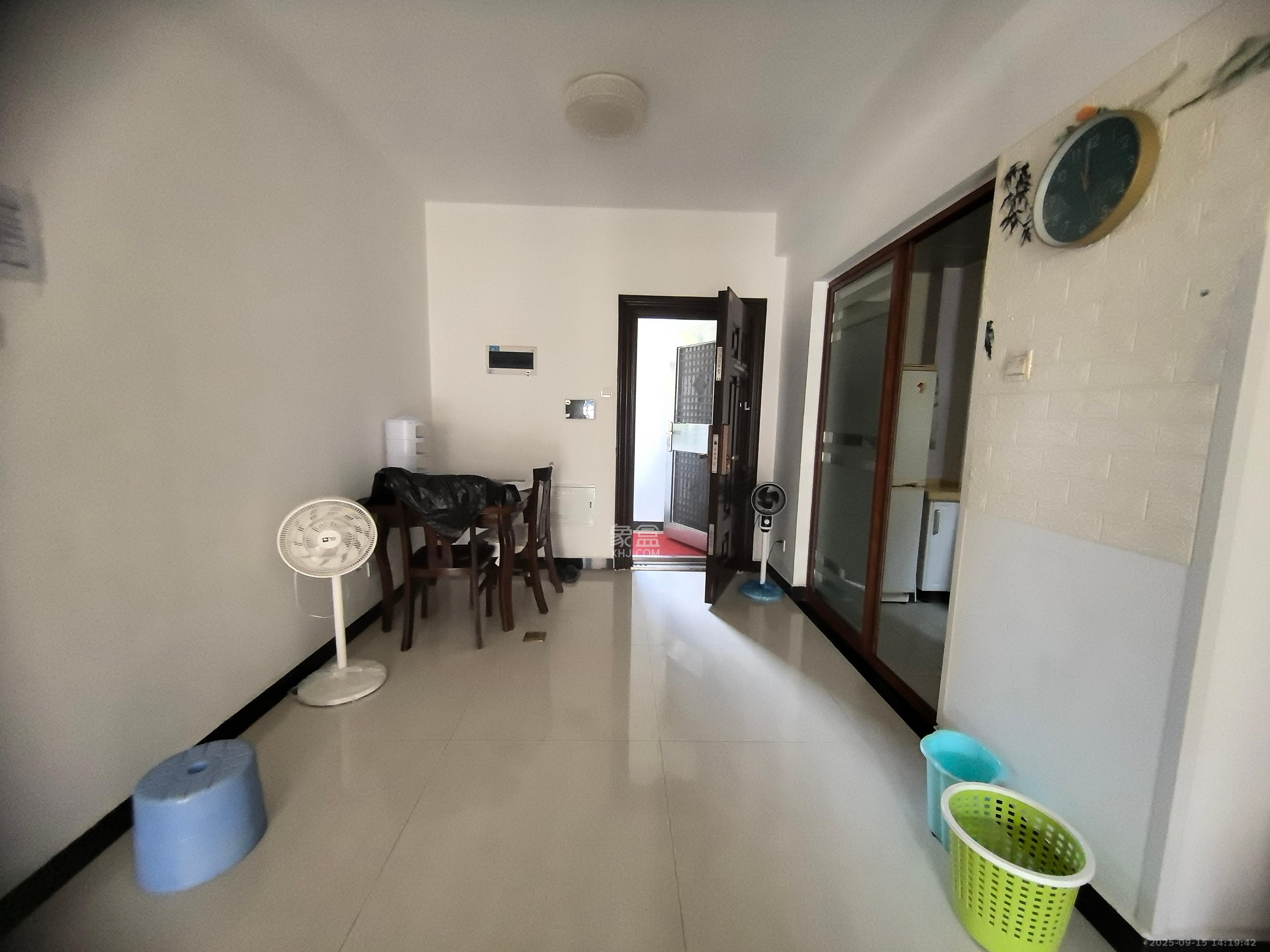 安泰嘉园（湘府邻伴）  2室2厅1卫    2300.0元/月室内图