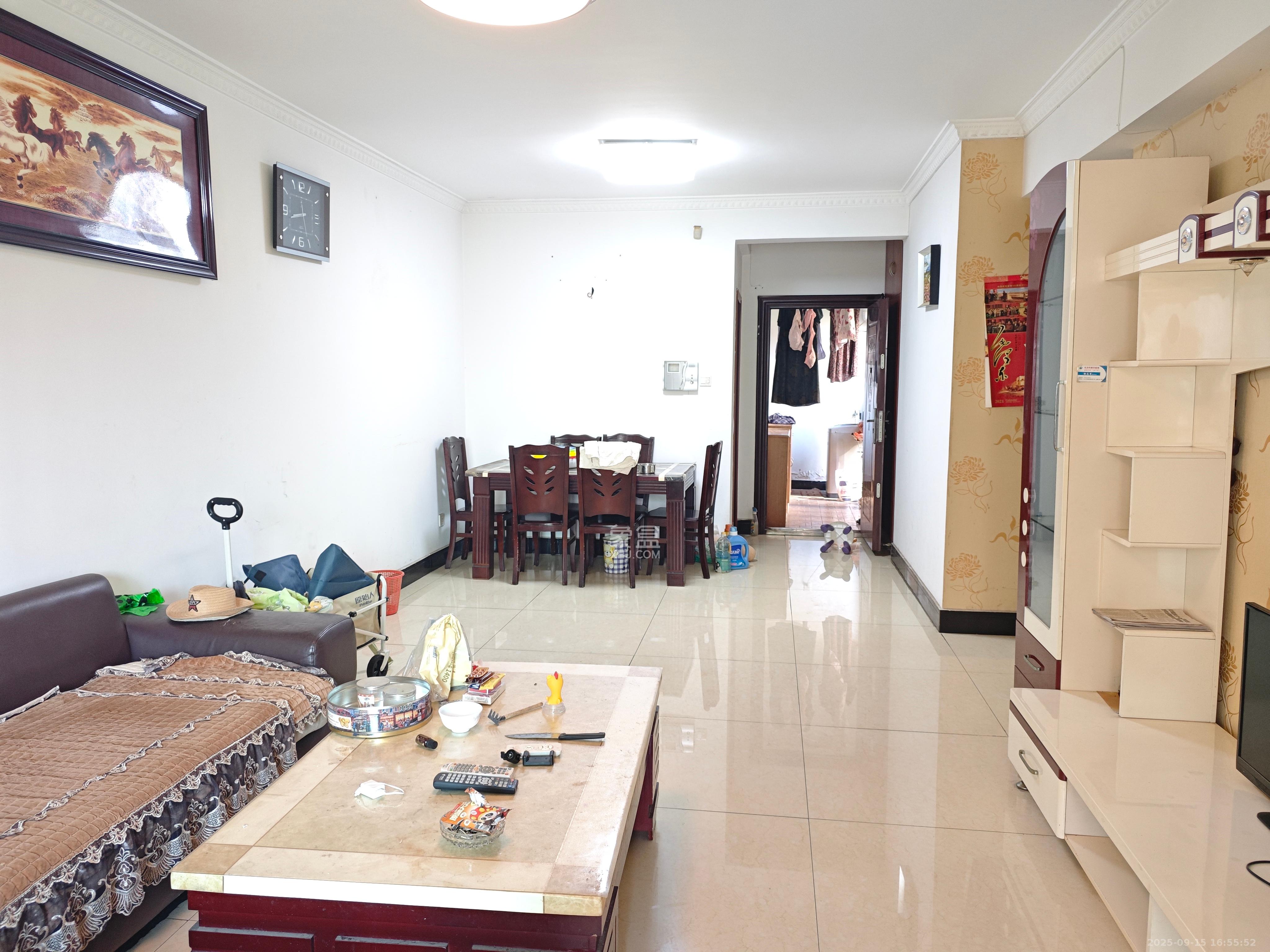 卓越蔚蓝海岸一期 2室2厅2卫 1900.0元/月 卓越蔚蓝海岸一期 2室2厅2卫 1900.0元/月室内图