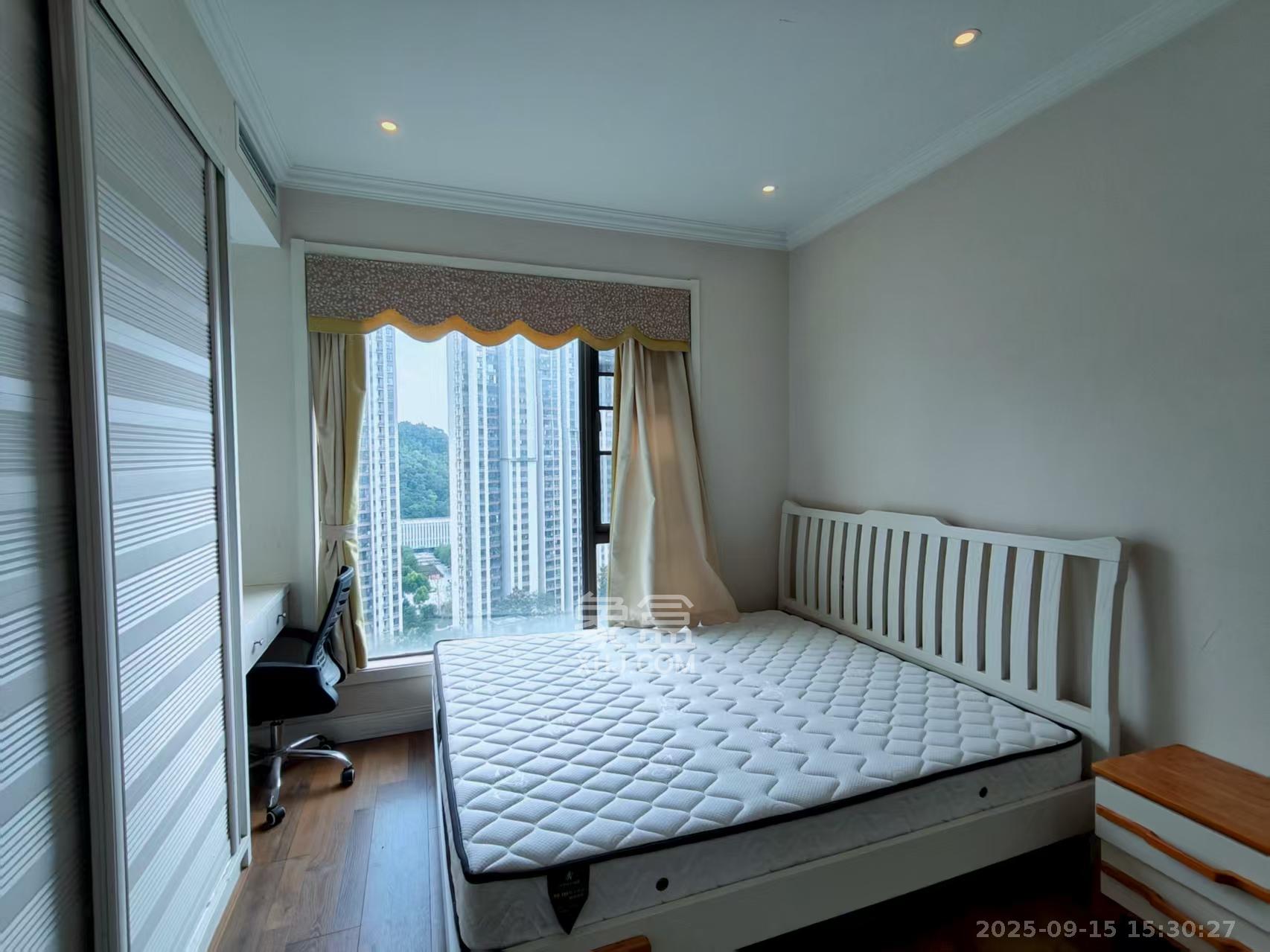 佳兆业云顶梅溪湖(佳兆业梅溪荟) 3室2厅1卫 2500.0元/月 佳兆业云顶梅溪湖(佳兆业梅溪荟) 3室2厅1卫 2500.0元/月室内图