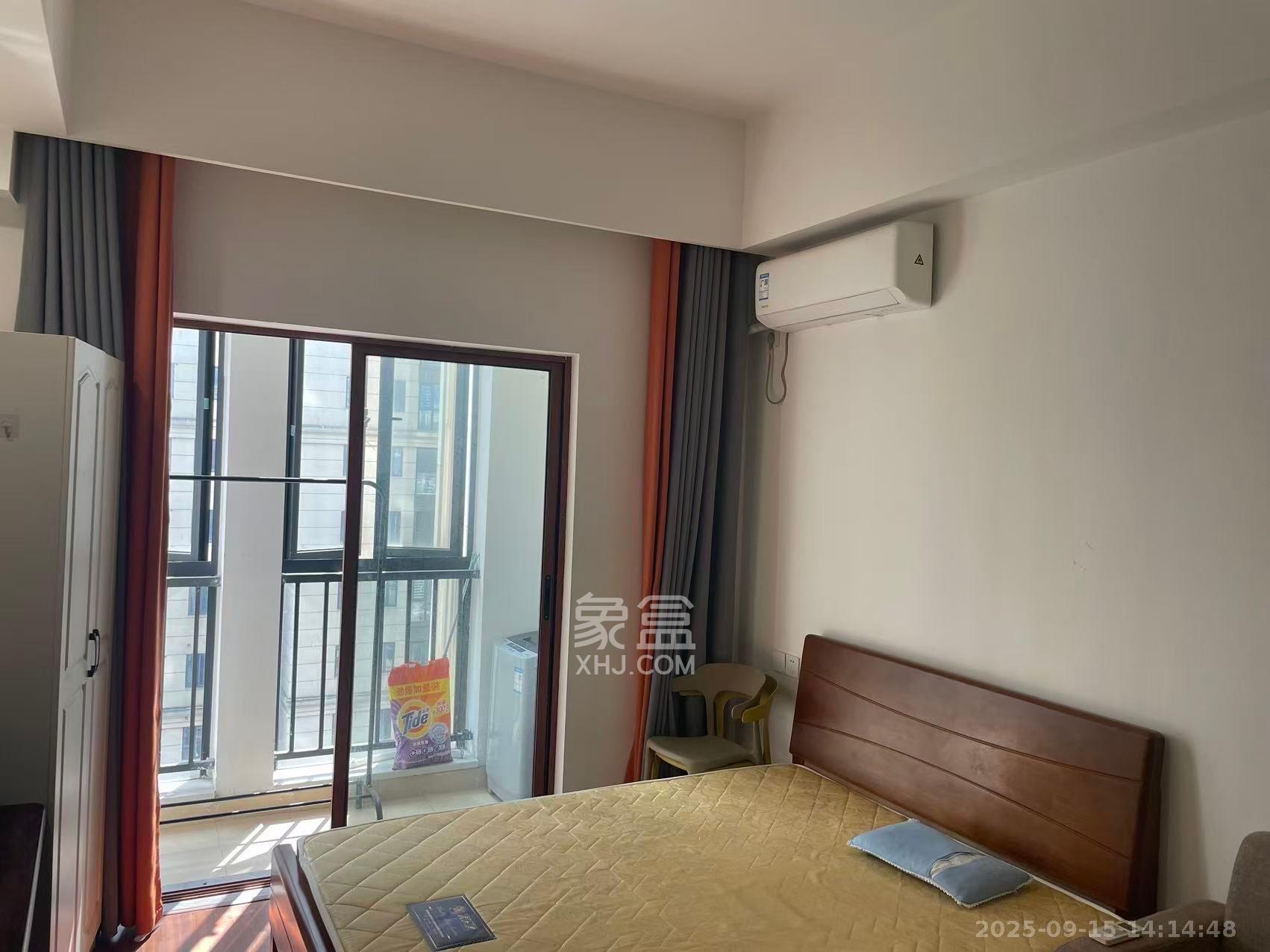 荣泰广场 1室0厅0卫 1230.0元/月 荣泰广场 1室0厅0卫 1230.0元/月室内图