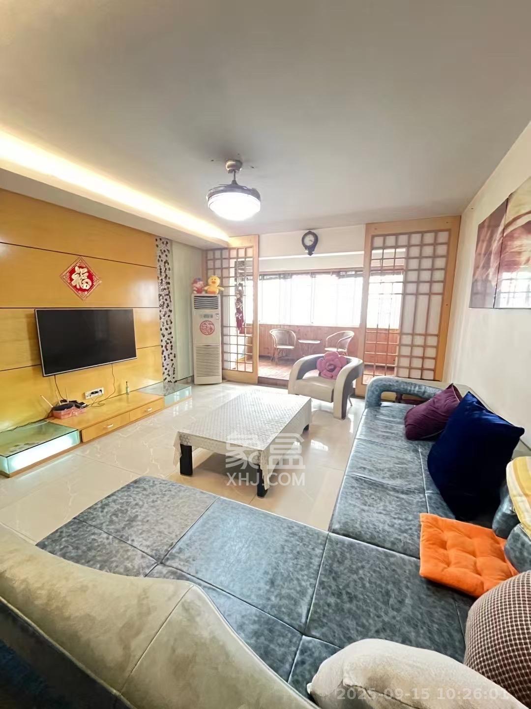 嘉盛逸林园(新合村综合楼) 4室2厅2卫 2800.0元/月 嘉盛逸林园(新合村综合楼) 4室2厅2卫 2800.0元/月室内图