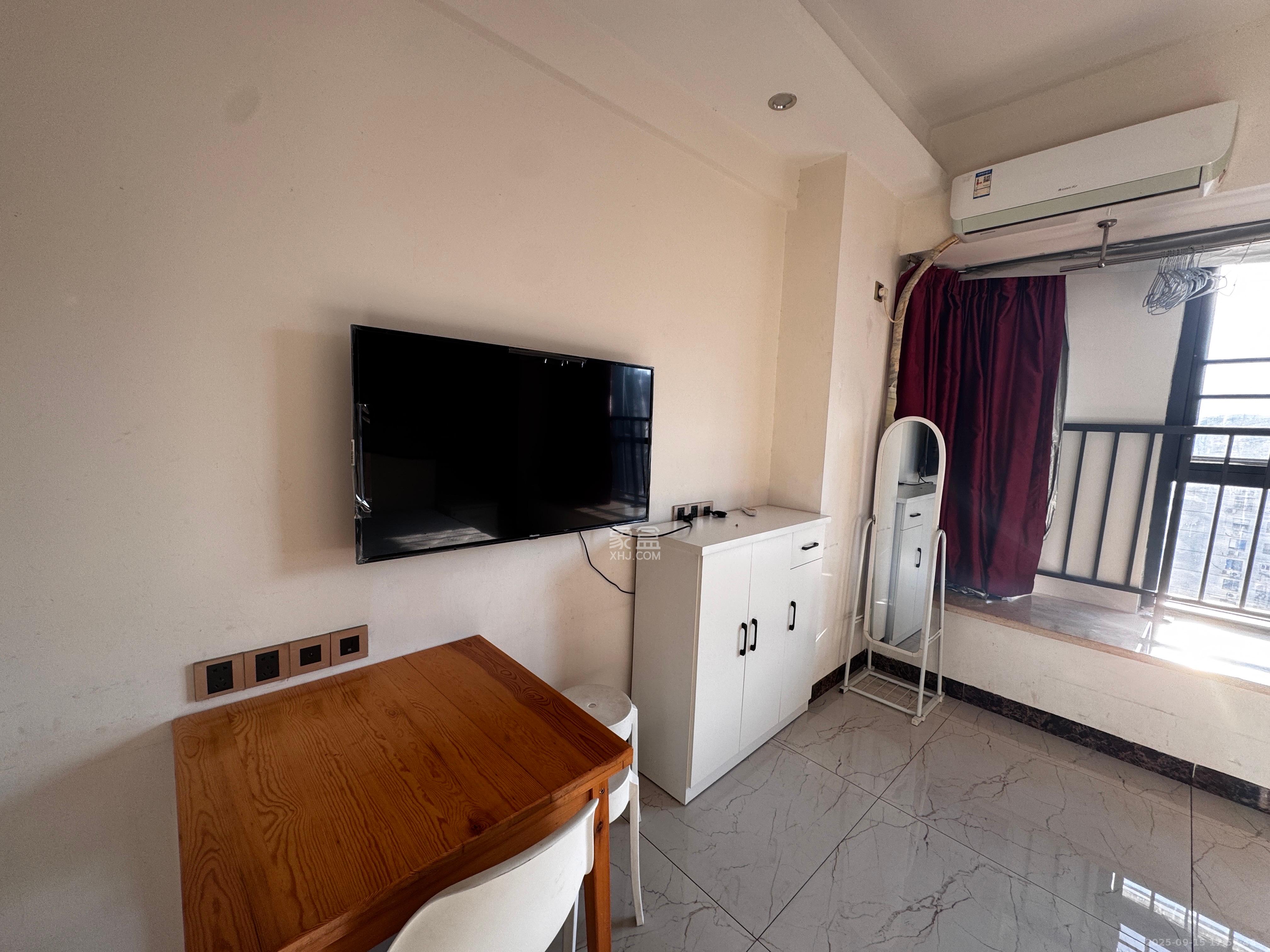 众东国际  1室1厅1卫    1800.0元/月室内图