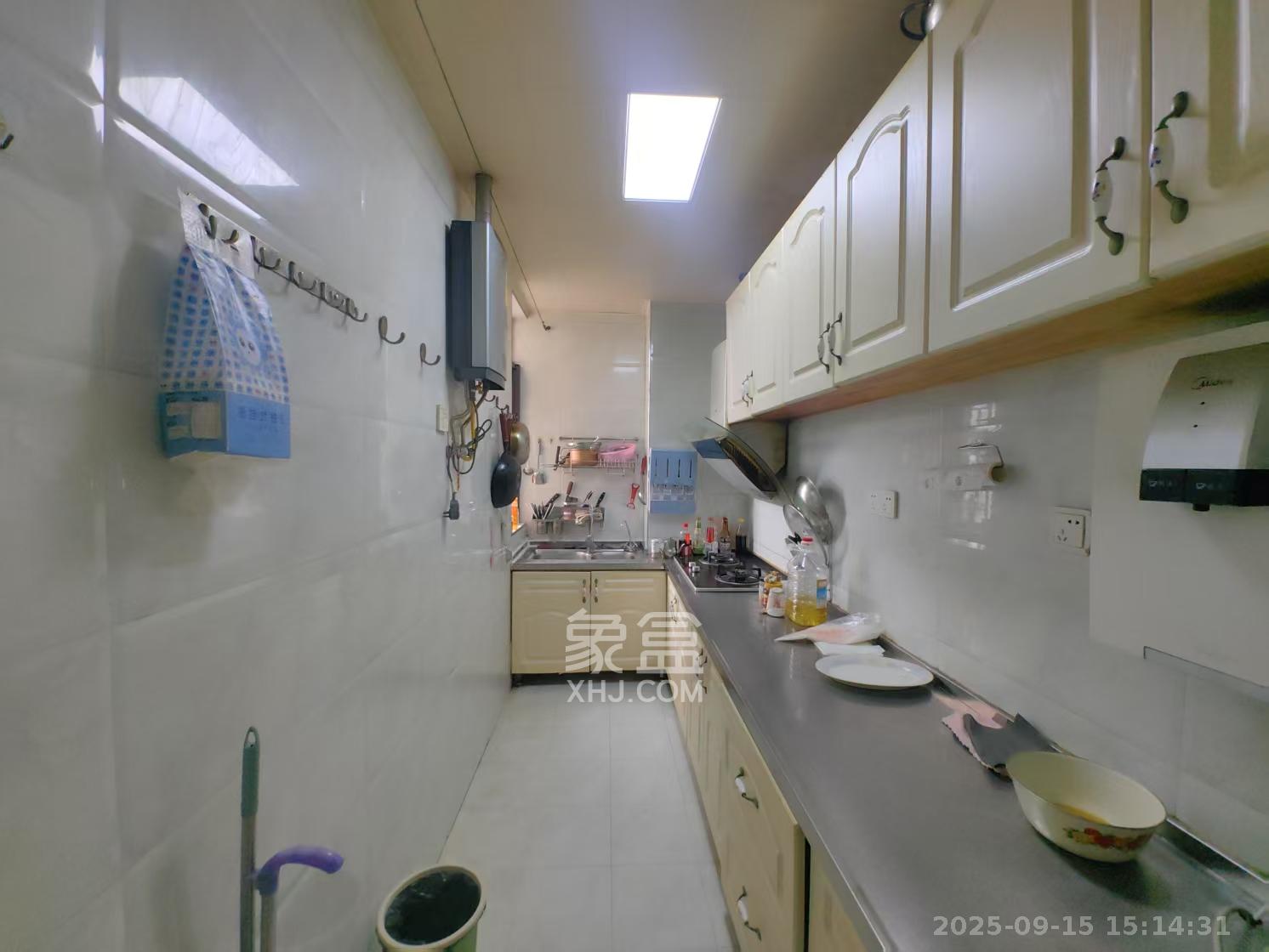 奥林匹克花园贡院一期  3室2厅1卫    2600.0元/月室内图