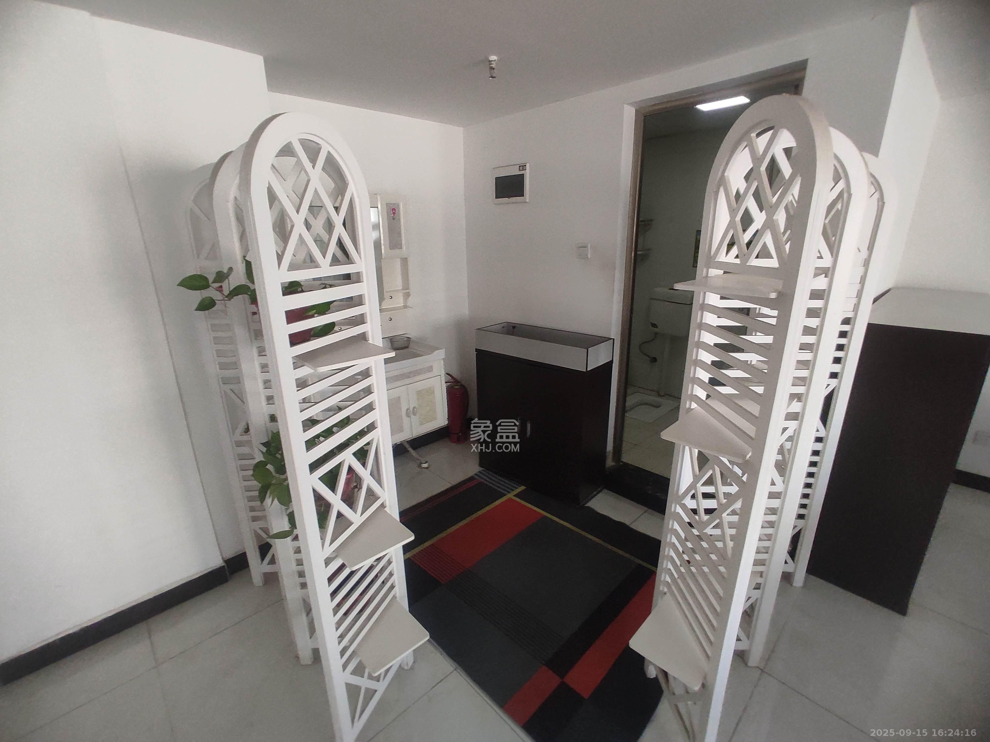 英祥春天 1室0厅0卫 1500.0元/月 英祥春天 1室0厅0卫 1500.0元/月室内图