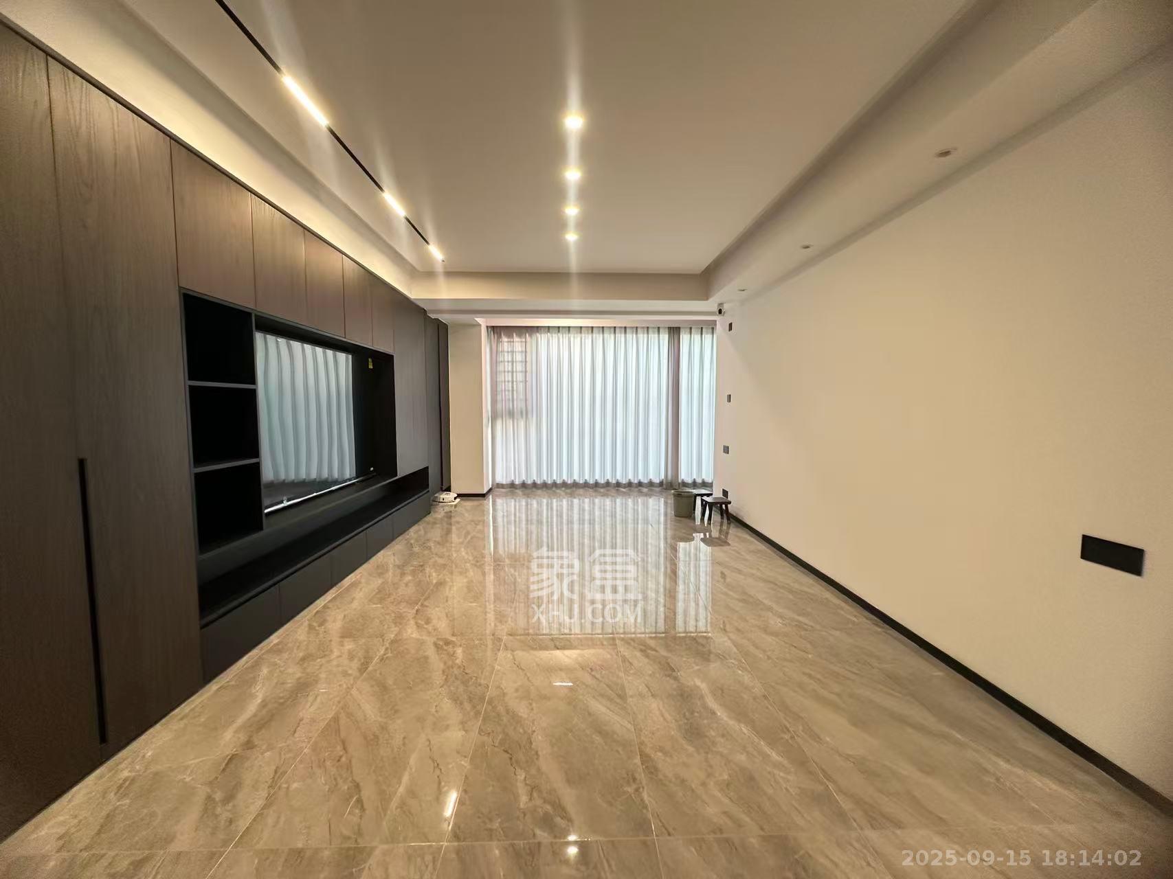 金茂越秀雨花金茂智慧科学城 4室2厅2卫 4000.0元/月 金茂越秀雨花金茂智慧科学城 4室2厅2卫 4000.0元/月室内图