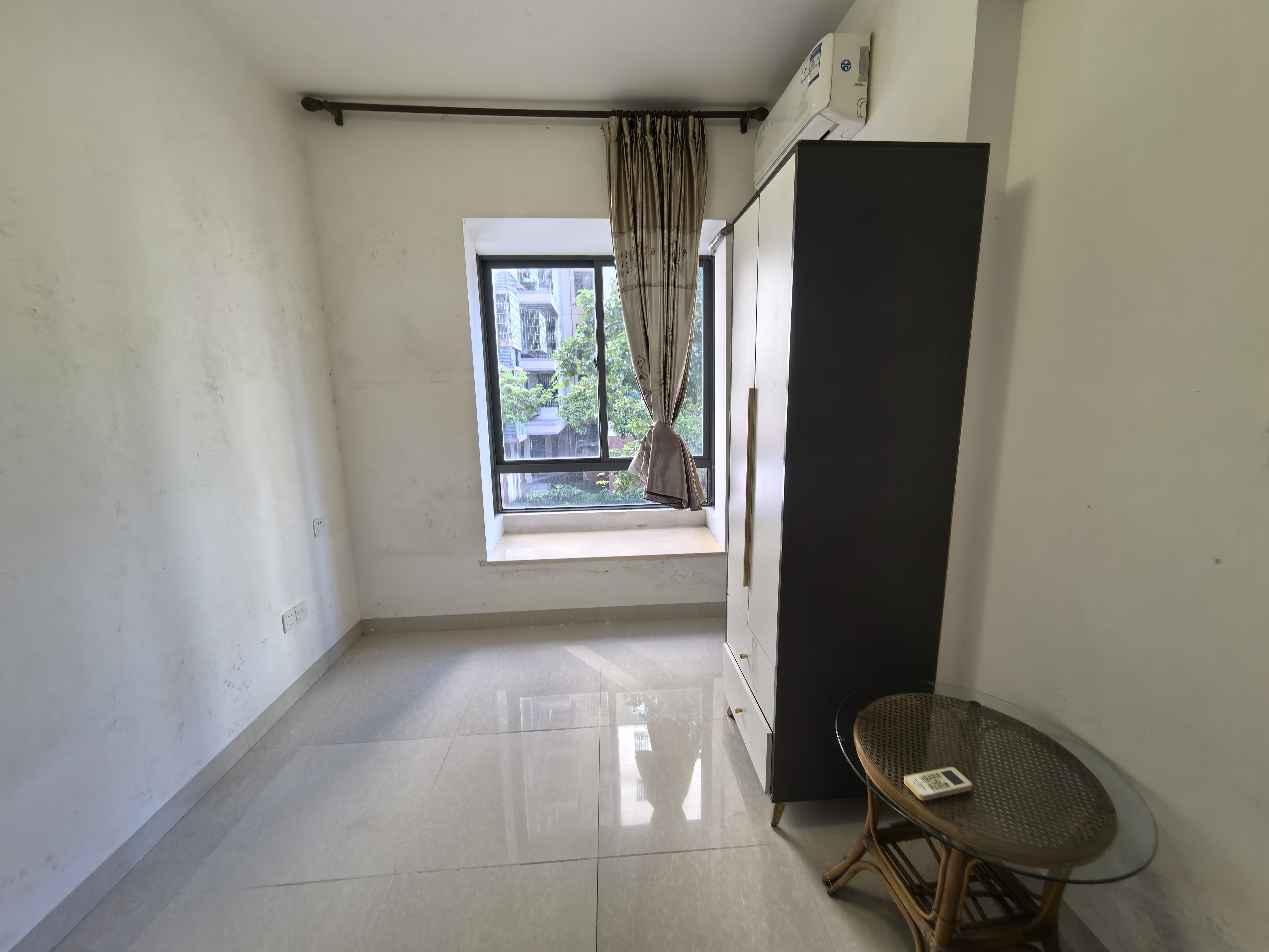 达嘉豪苑 3室2厅2卫 3000.0元/月 达嘉豪苑 3室2厅2卫 3000.0元/月室内图