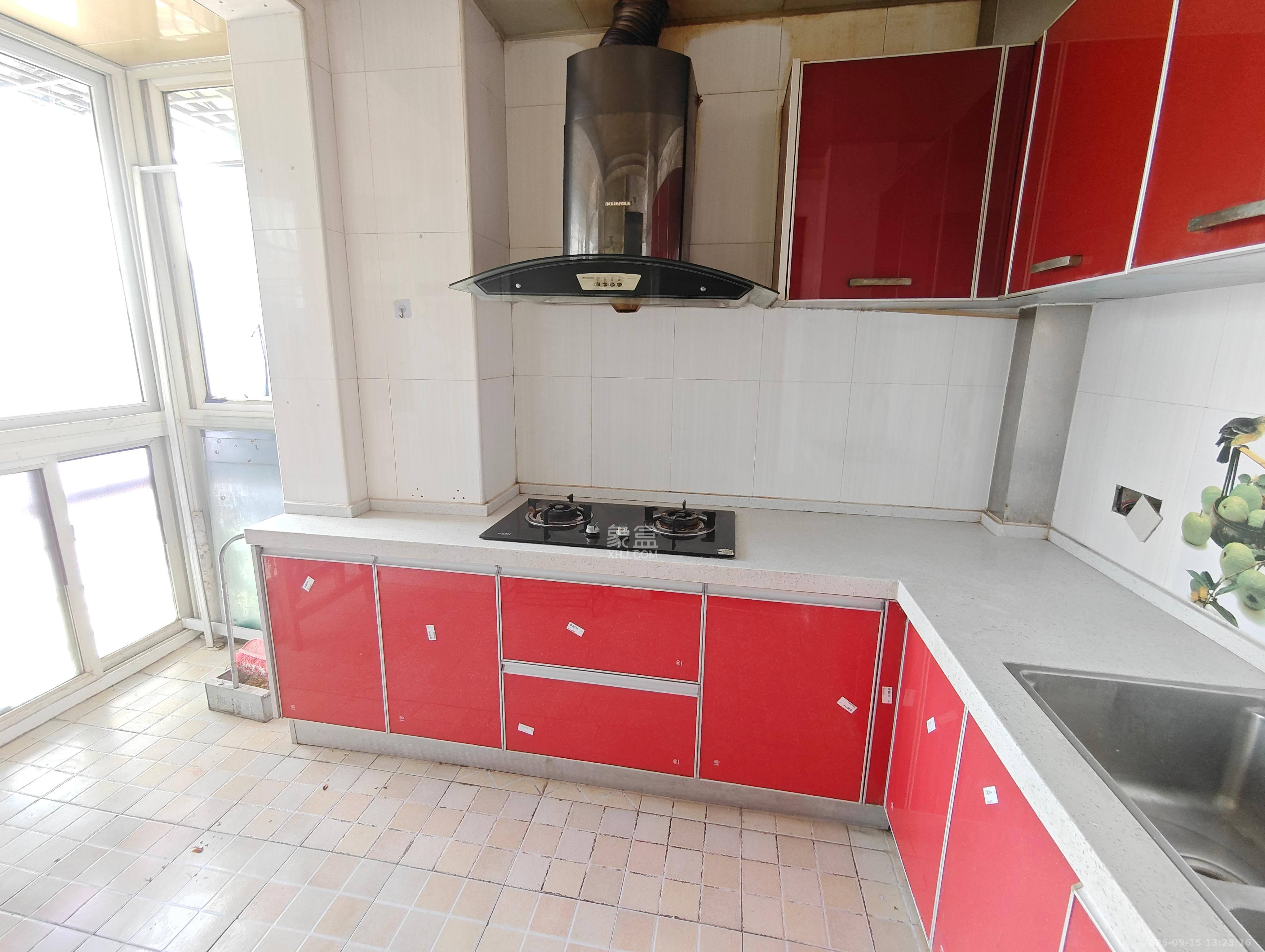 三王丽都  2室2厅1卫    2800.0元/月室内图