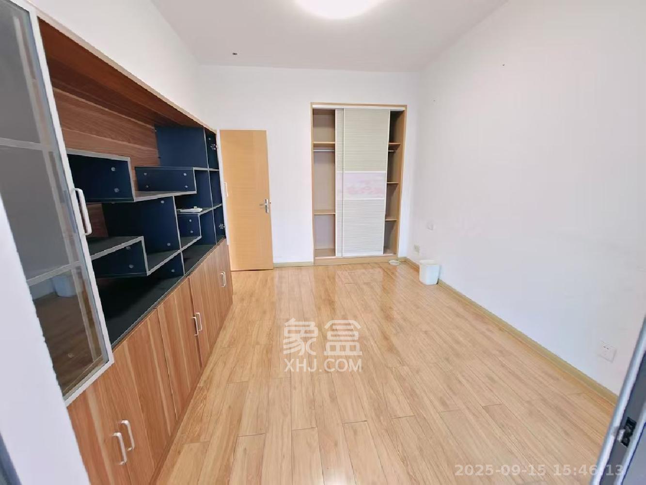 BOBO天下城(CTA财富中心) 2室2厅1卫 2400.0元/月 BOBO天下城(CTA财富中心) 2室2厅1卫 2400.0元/月室内图