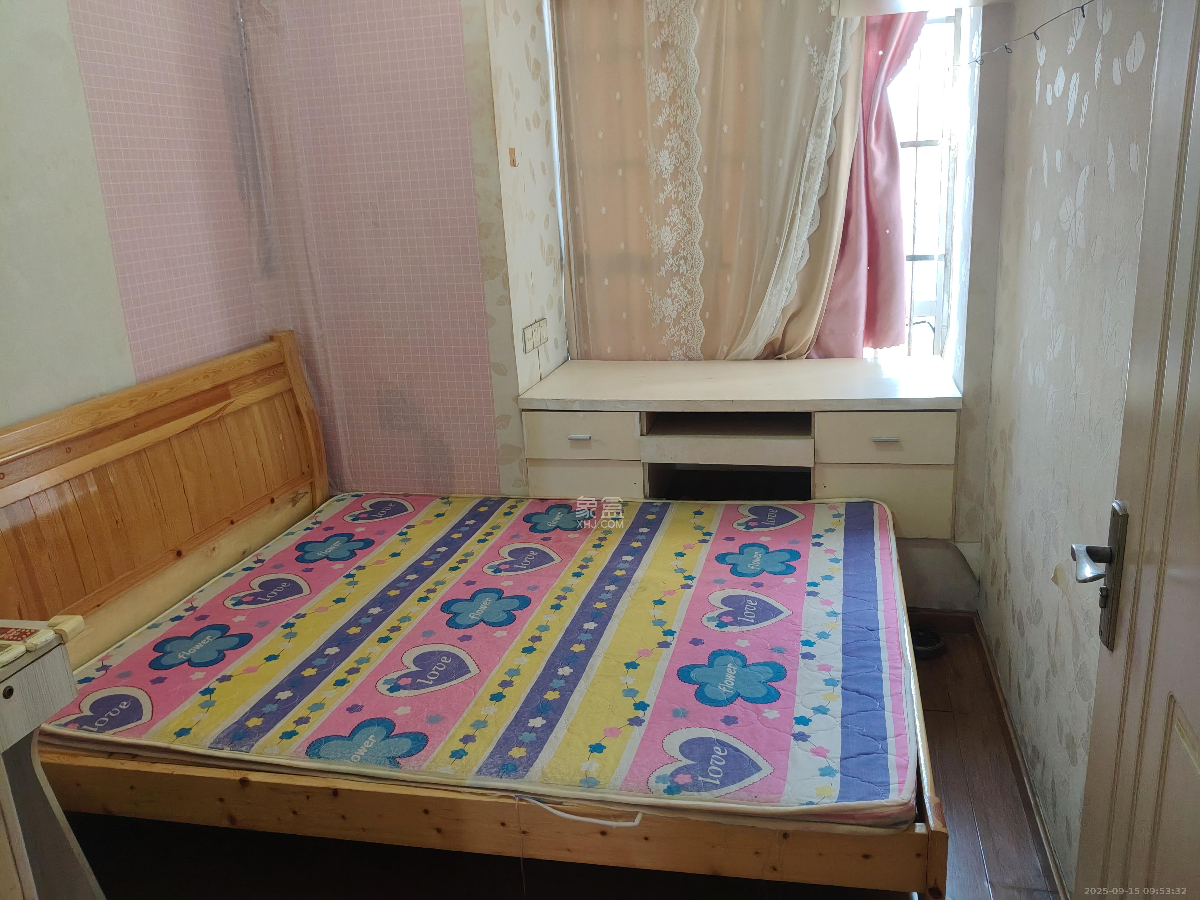 凯通国际城(凯通朝庭) 3室1厅1卫 2200.0元/月 凯通国际城(凯通朝庭) 3室1厅1卫 2200.0元/月室内图