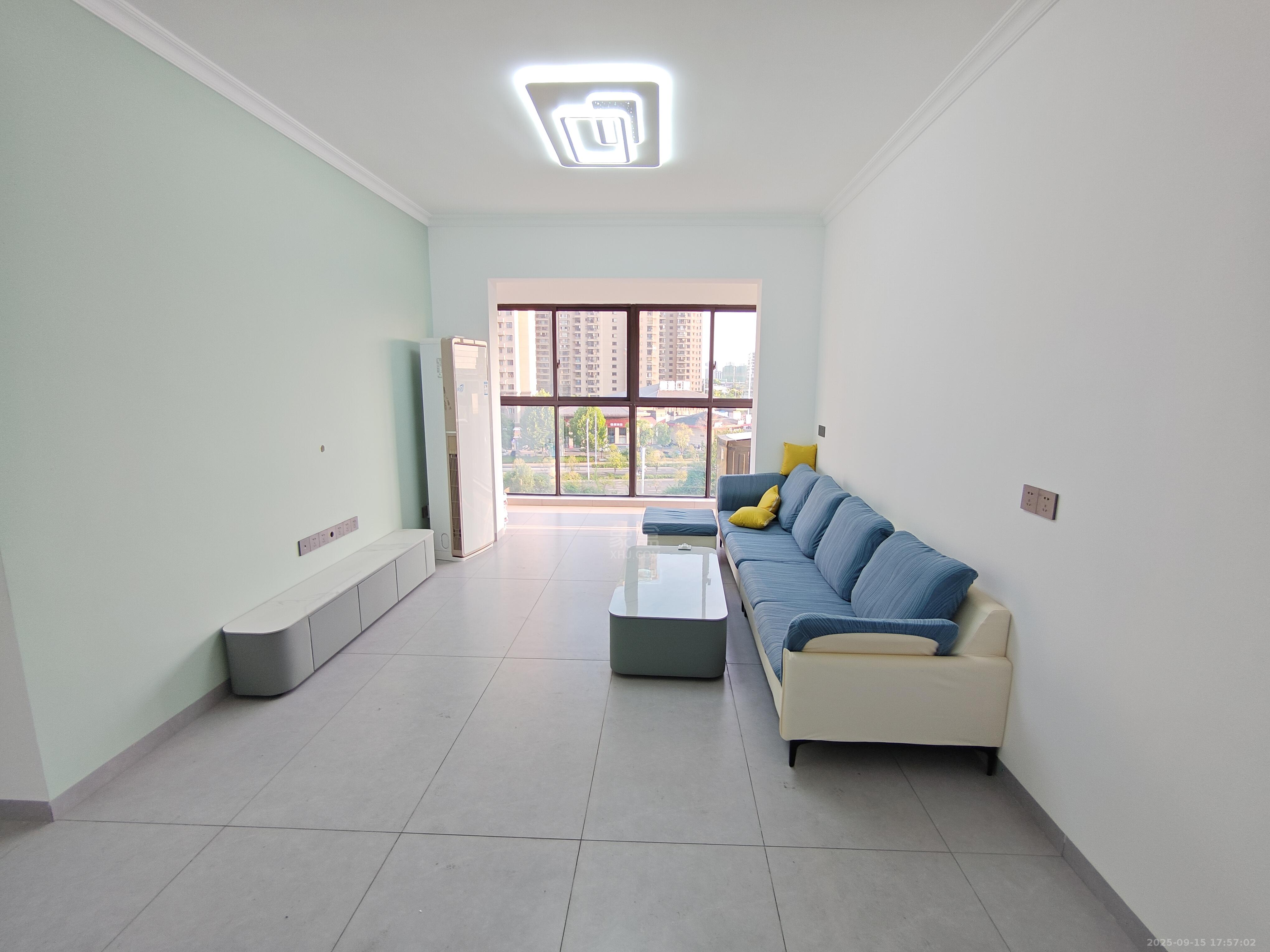 亿都时光 3室2厅1卫 2000.0元/月 亿都时光 3室2厅1卫 2000.0元/月室内图