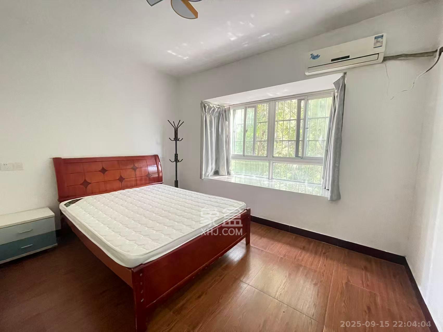 银太家园 2室2厅1卫 1700.0元/月 银太家园 2室2厅1卫 1700.0元/月室内图