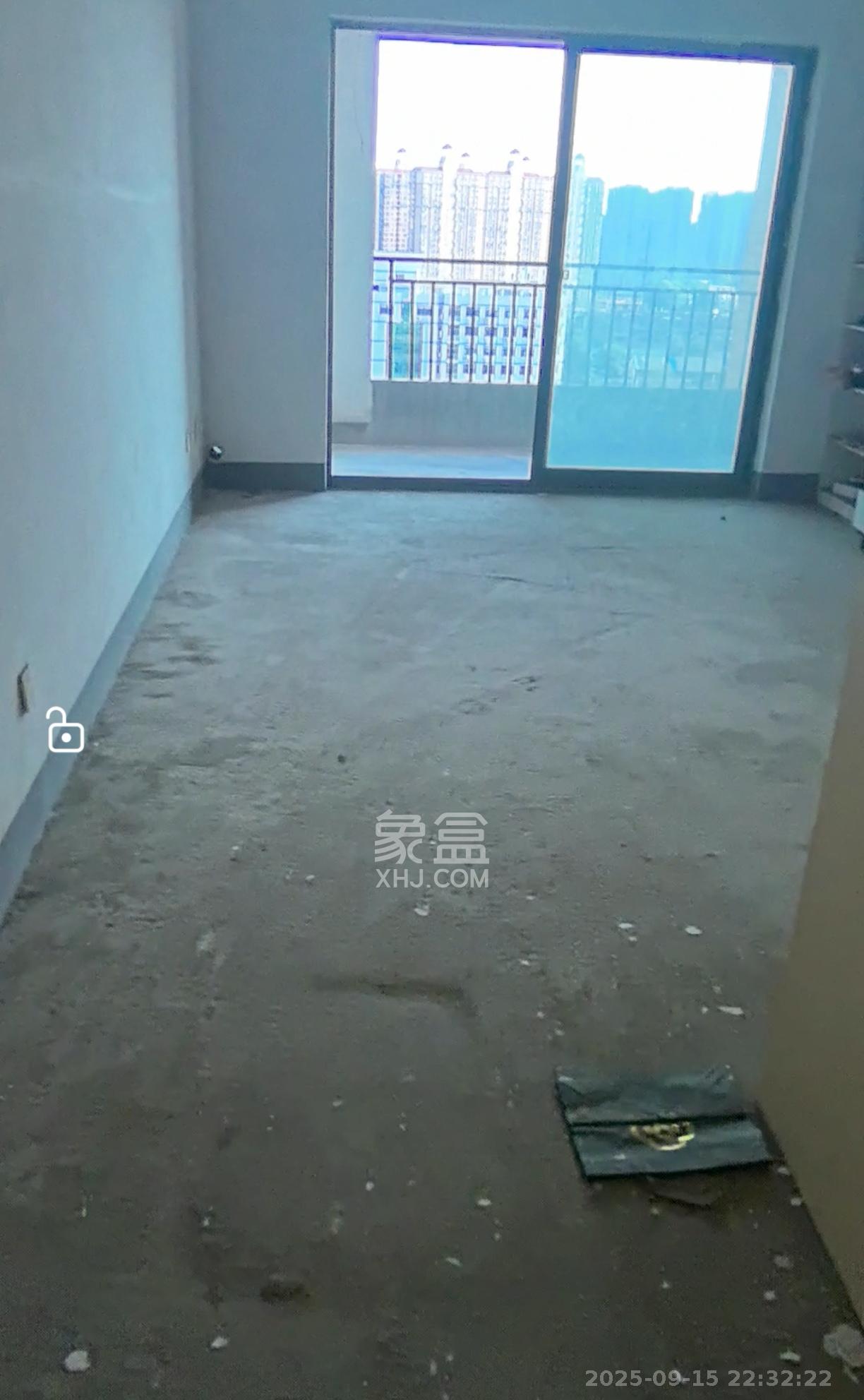 上海城小区 3室2厅2卫 800.0元/月 上海城小区 3室2厅2卫 800.0元/月室内图