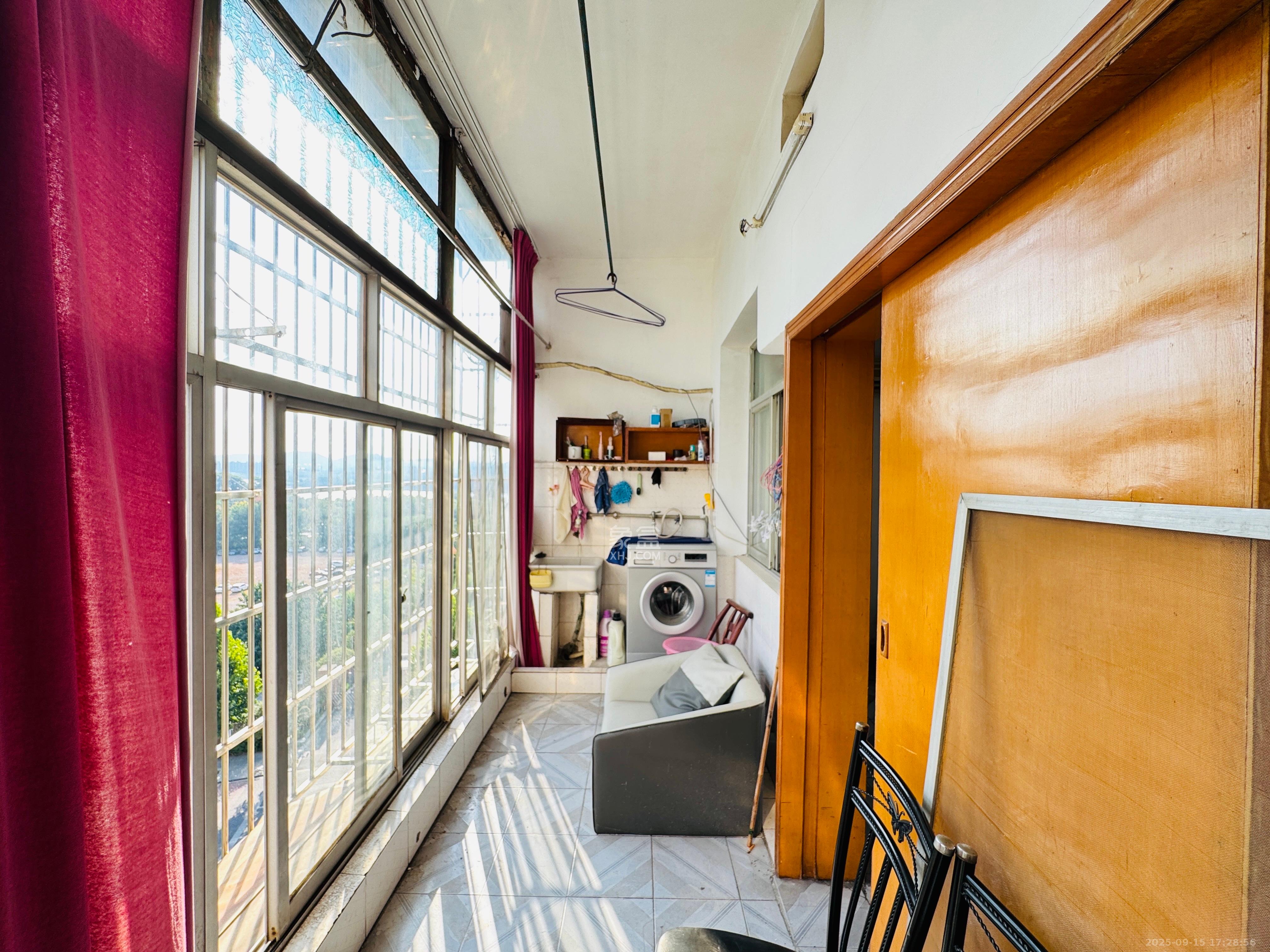 书院路电梯厂宿舍（宝塔山）  2室1厅1卫    1200.0元/月室内图