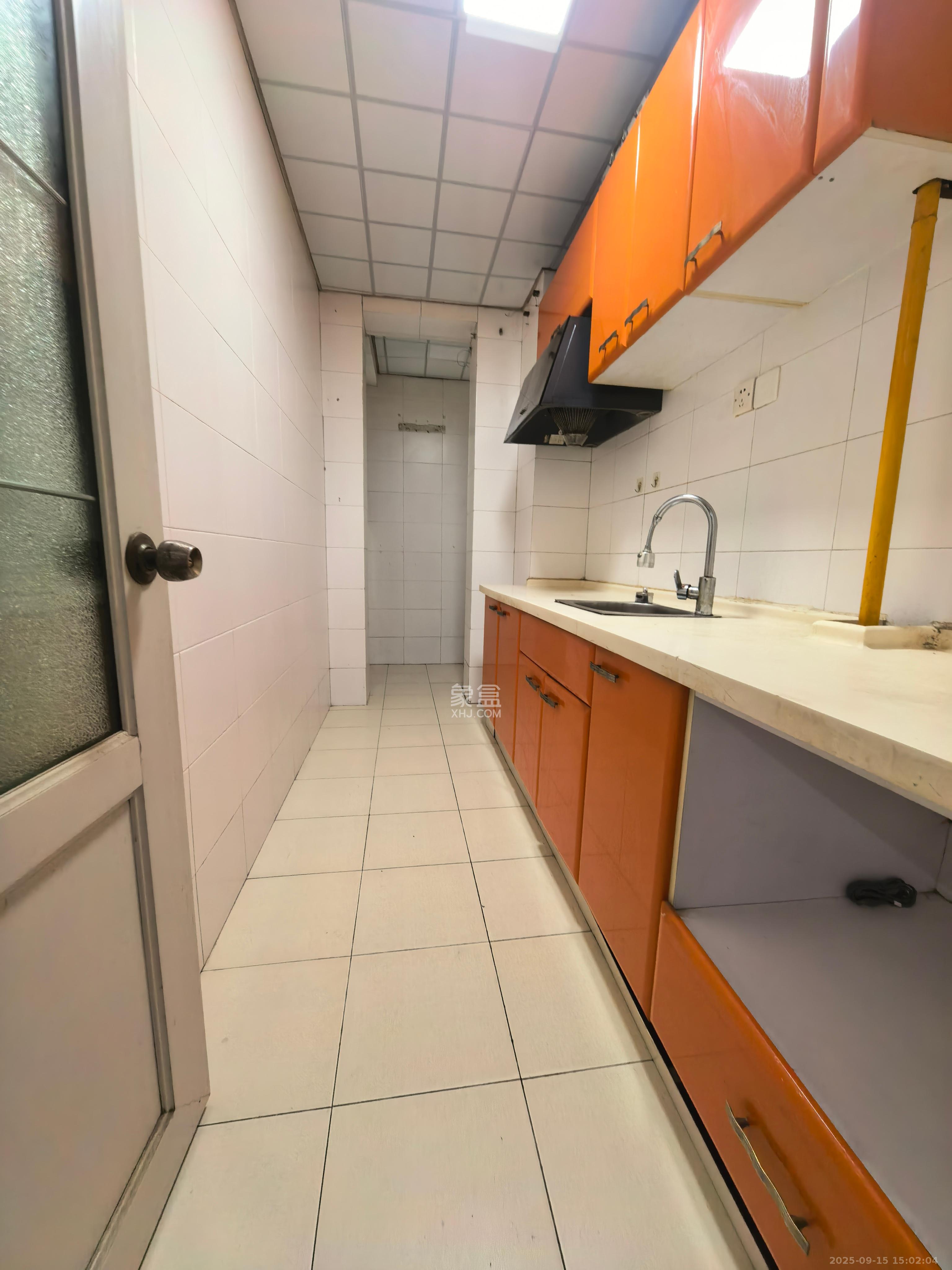 兴威名座  2室2厅1卫    2500.0元/月 兴威名座  2室2厅1卫    2500.0元/月室内图