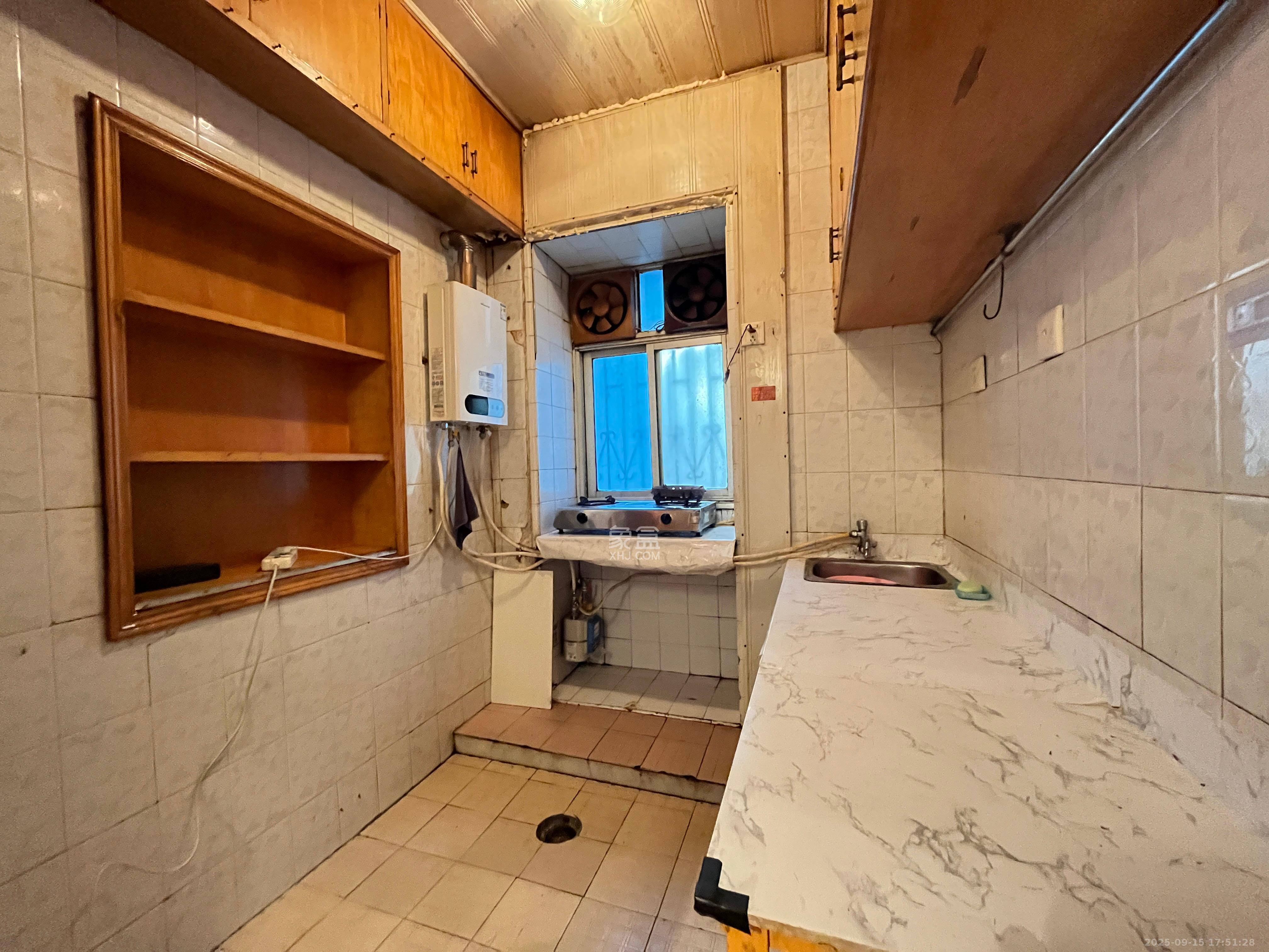 邮电新村  2室2厅1卫    1600.0元/月室内图