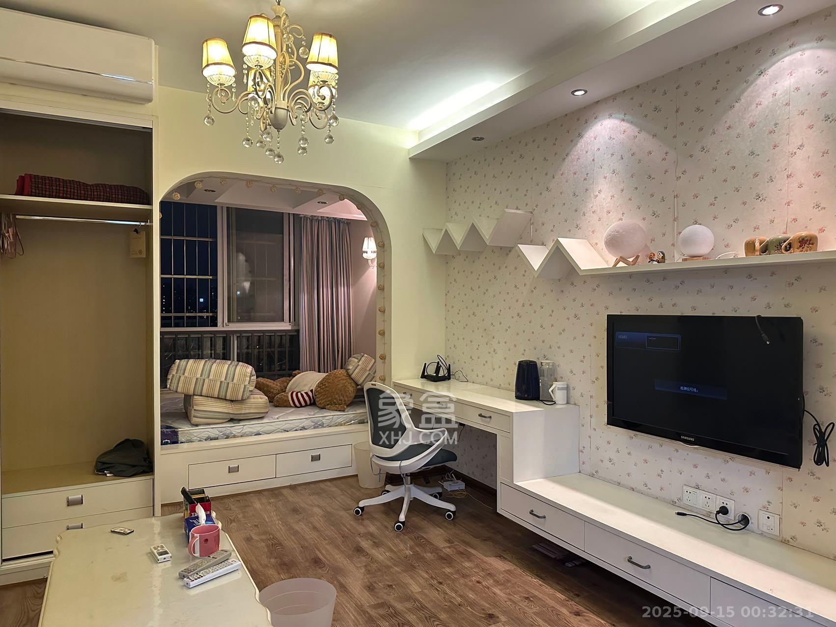 月湖兰庭  1室1厅1卫    1800.0元/月室内图